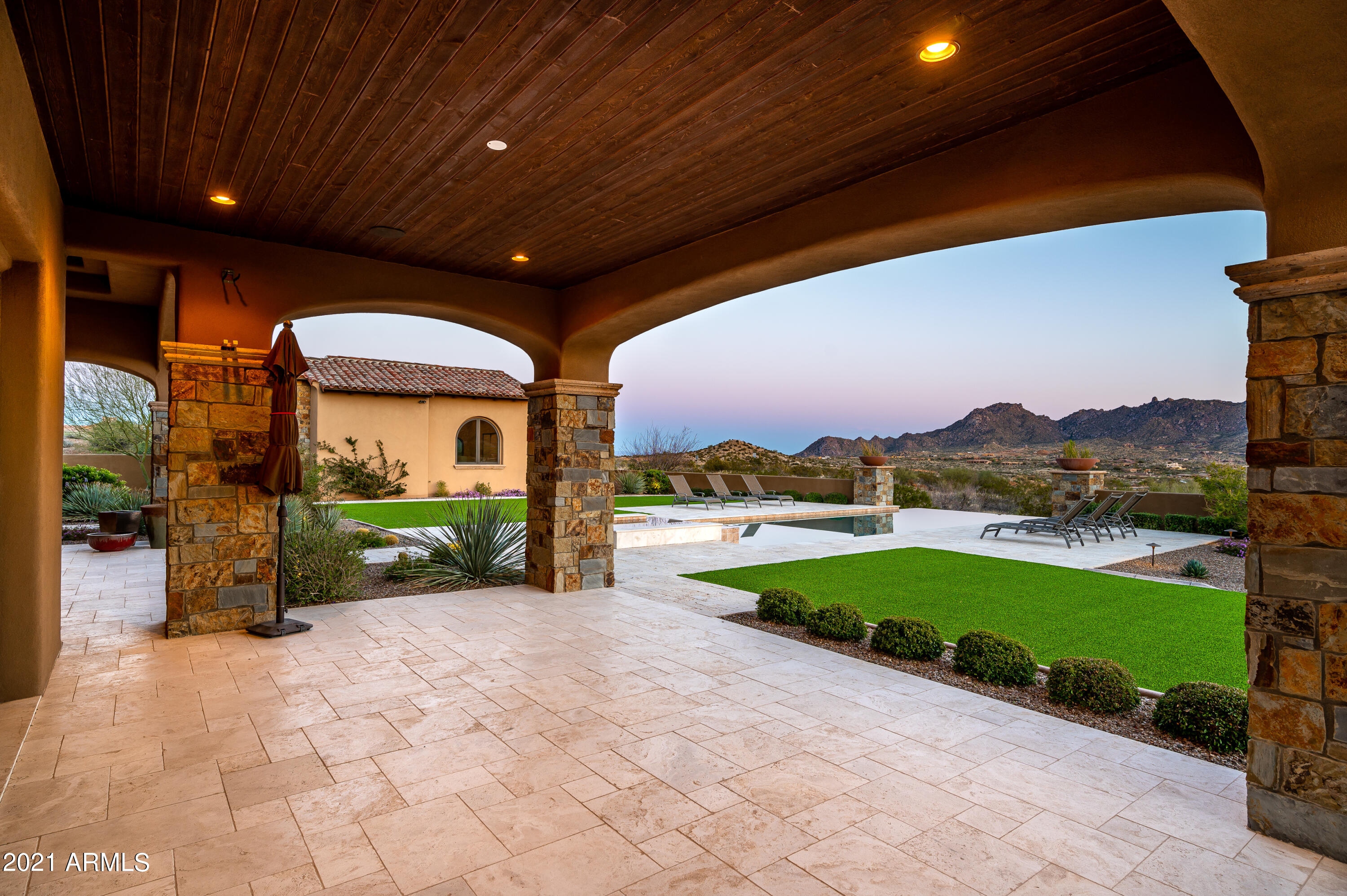 COLLINA E VISTA - Residential