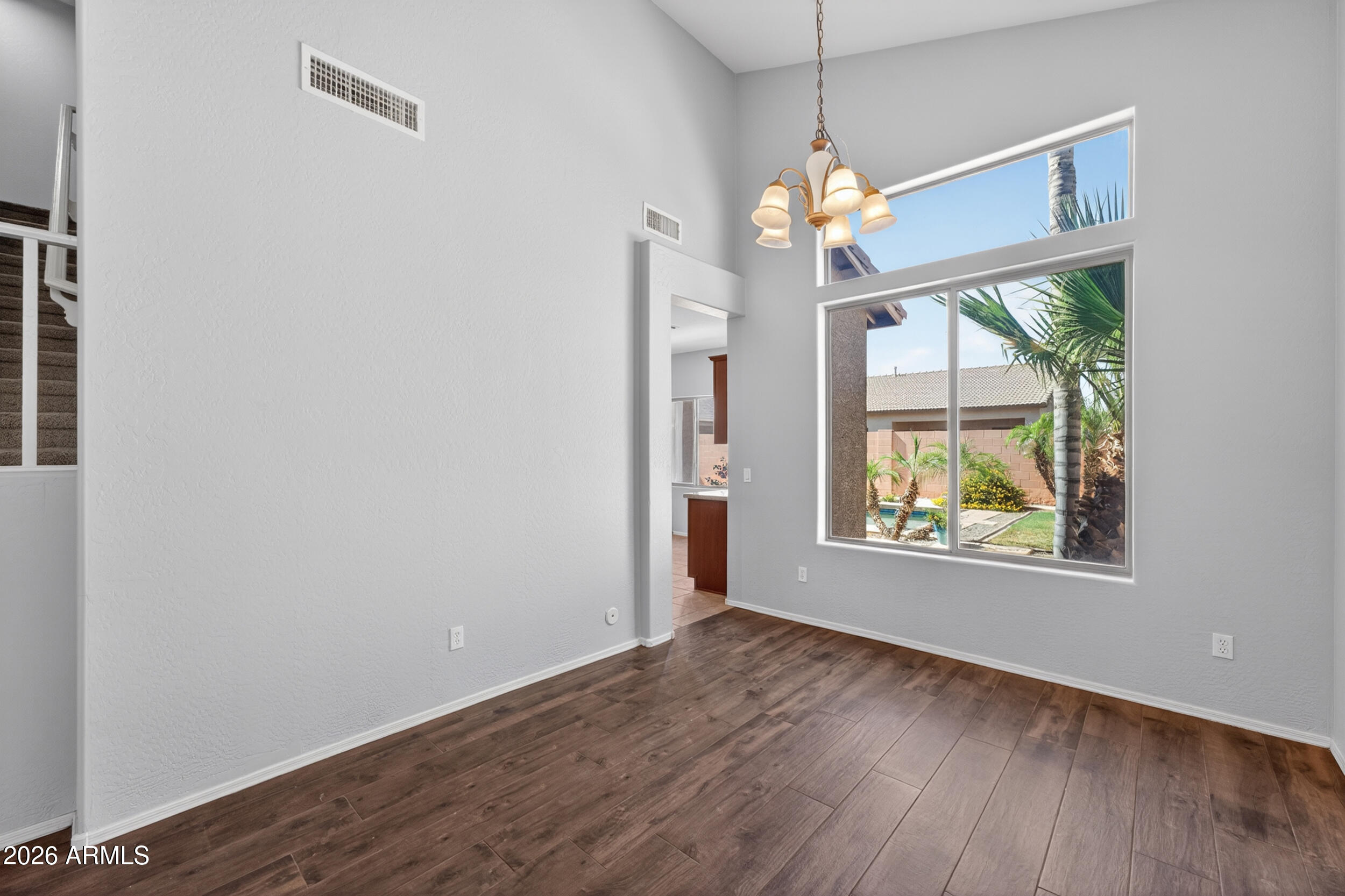 BELLA VISTA AMD - Residential