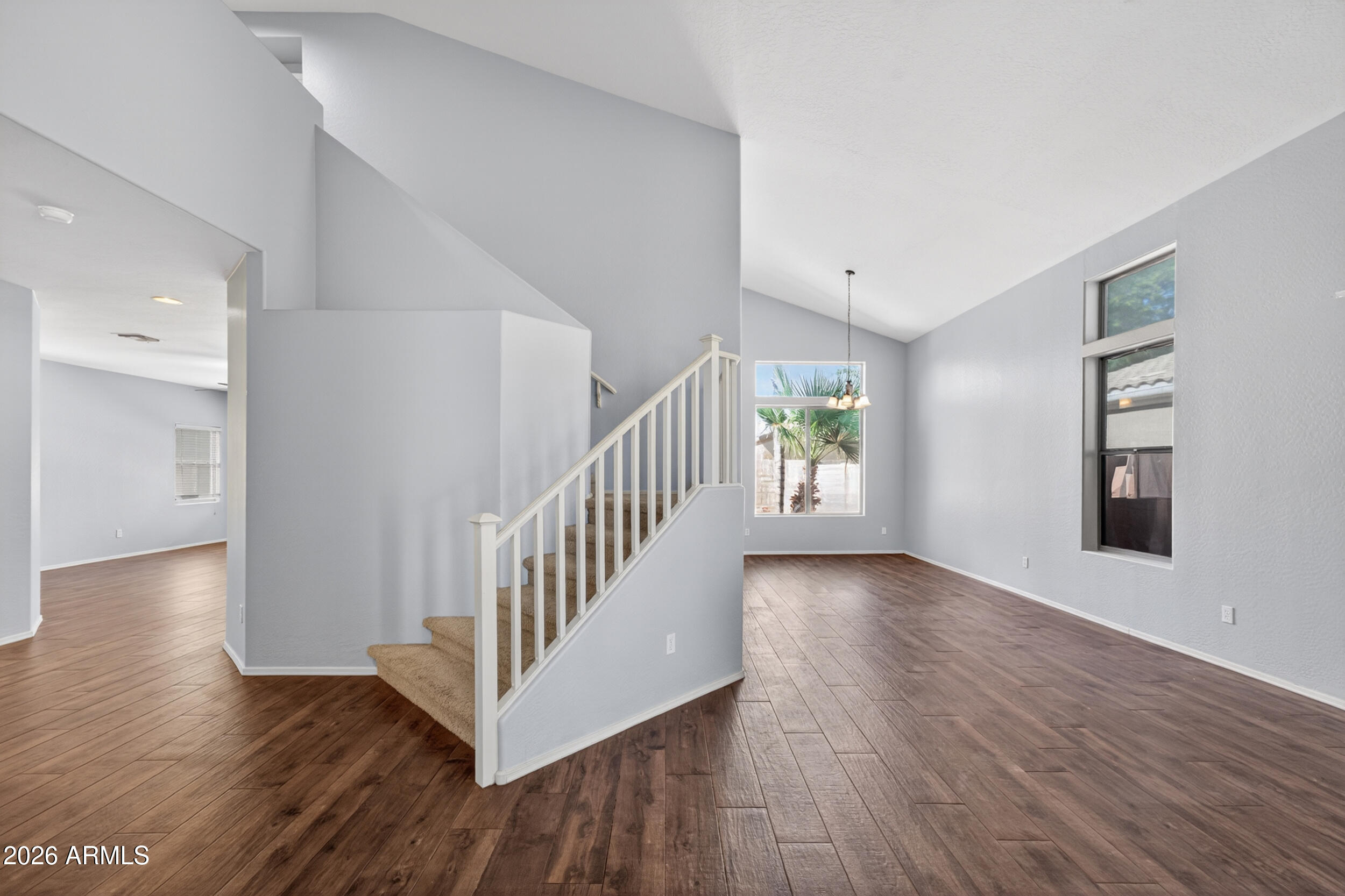 BELLA VISTA AMD - Residential