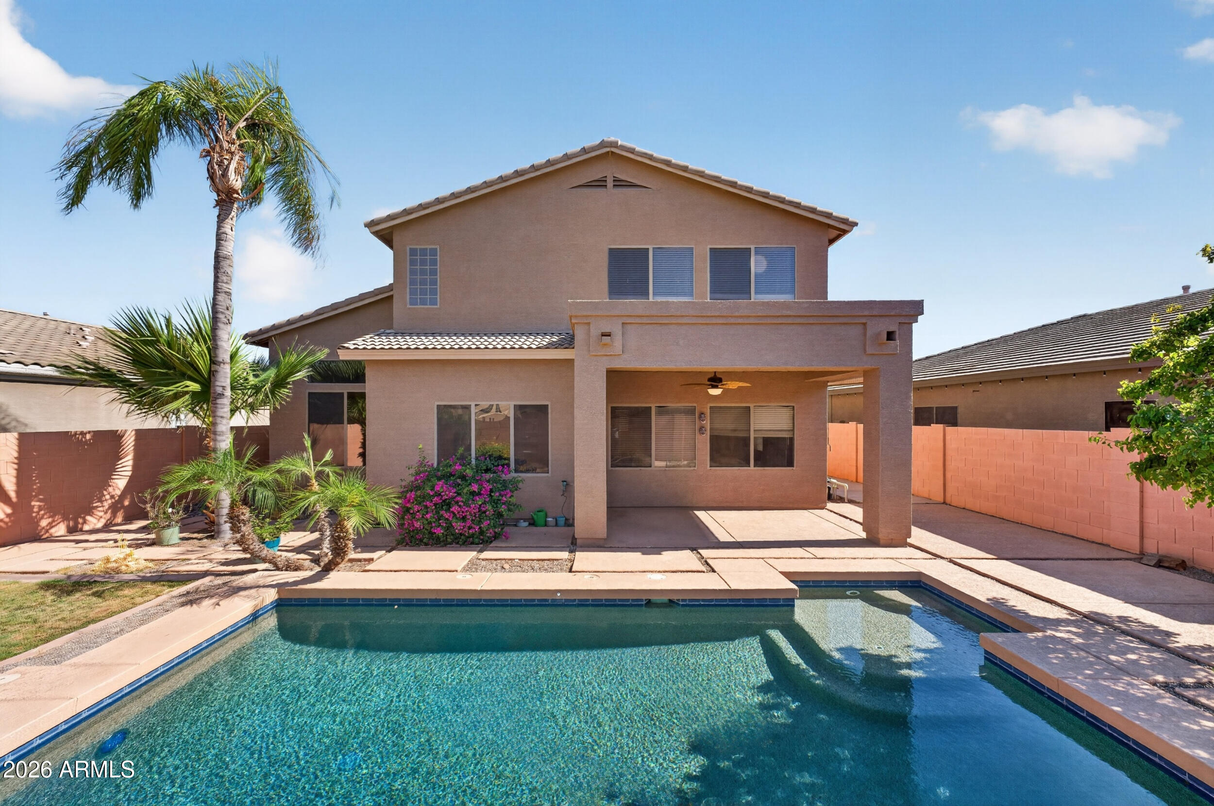 BELLA VISTA AMD - Residential