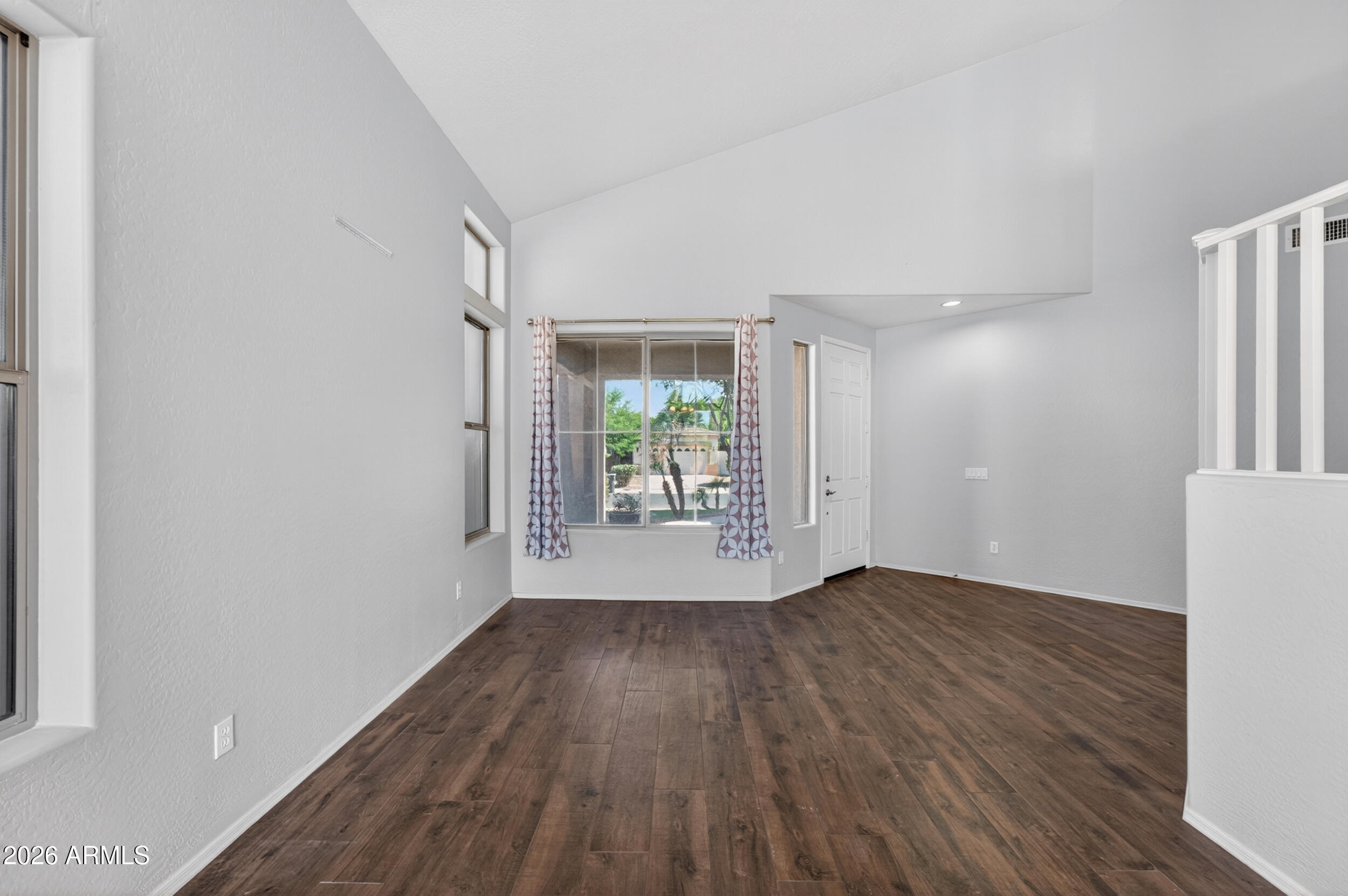 BELLA VISTA AMD - Residential
