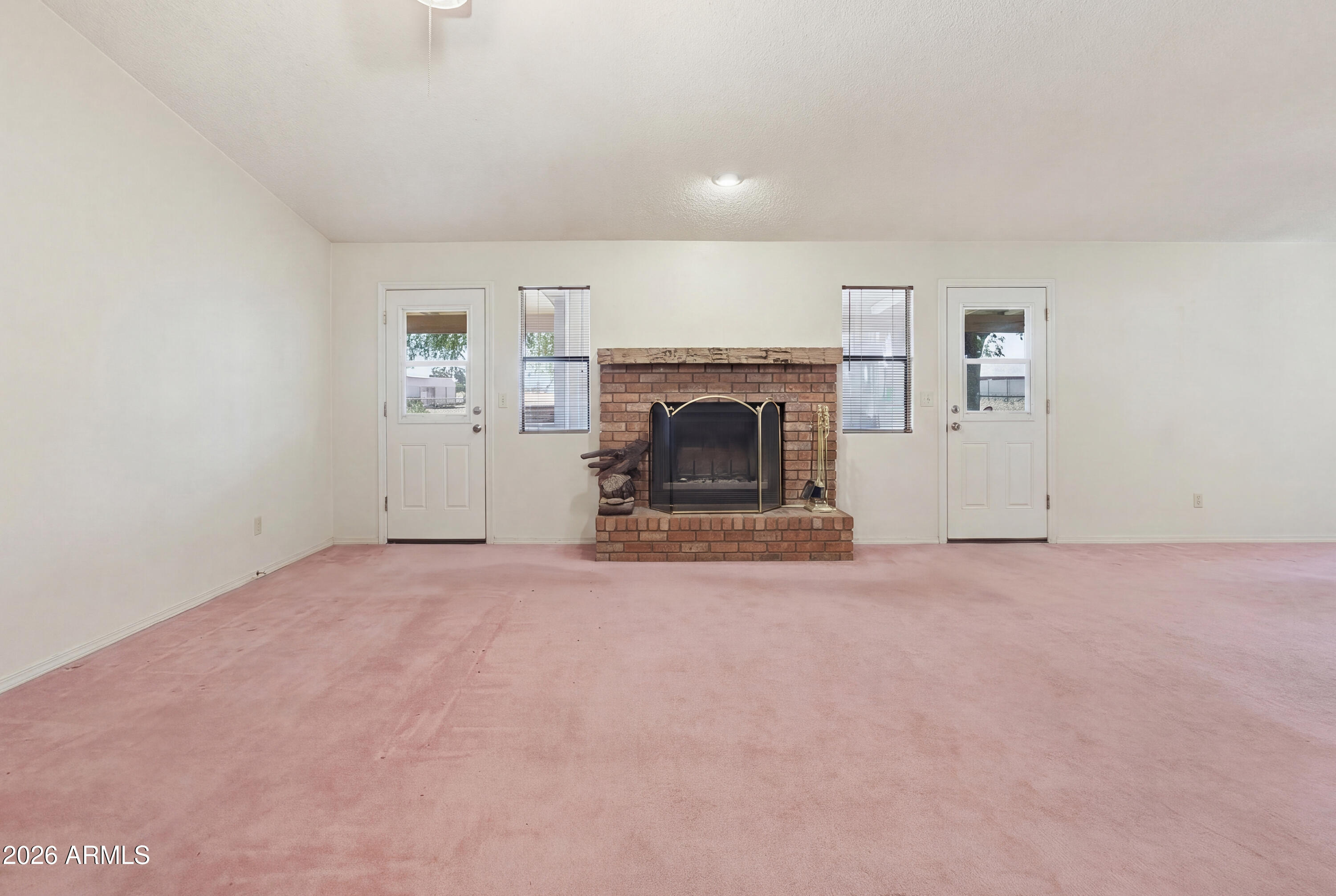 NON SUBDIVISION - Residential