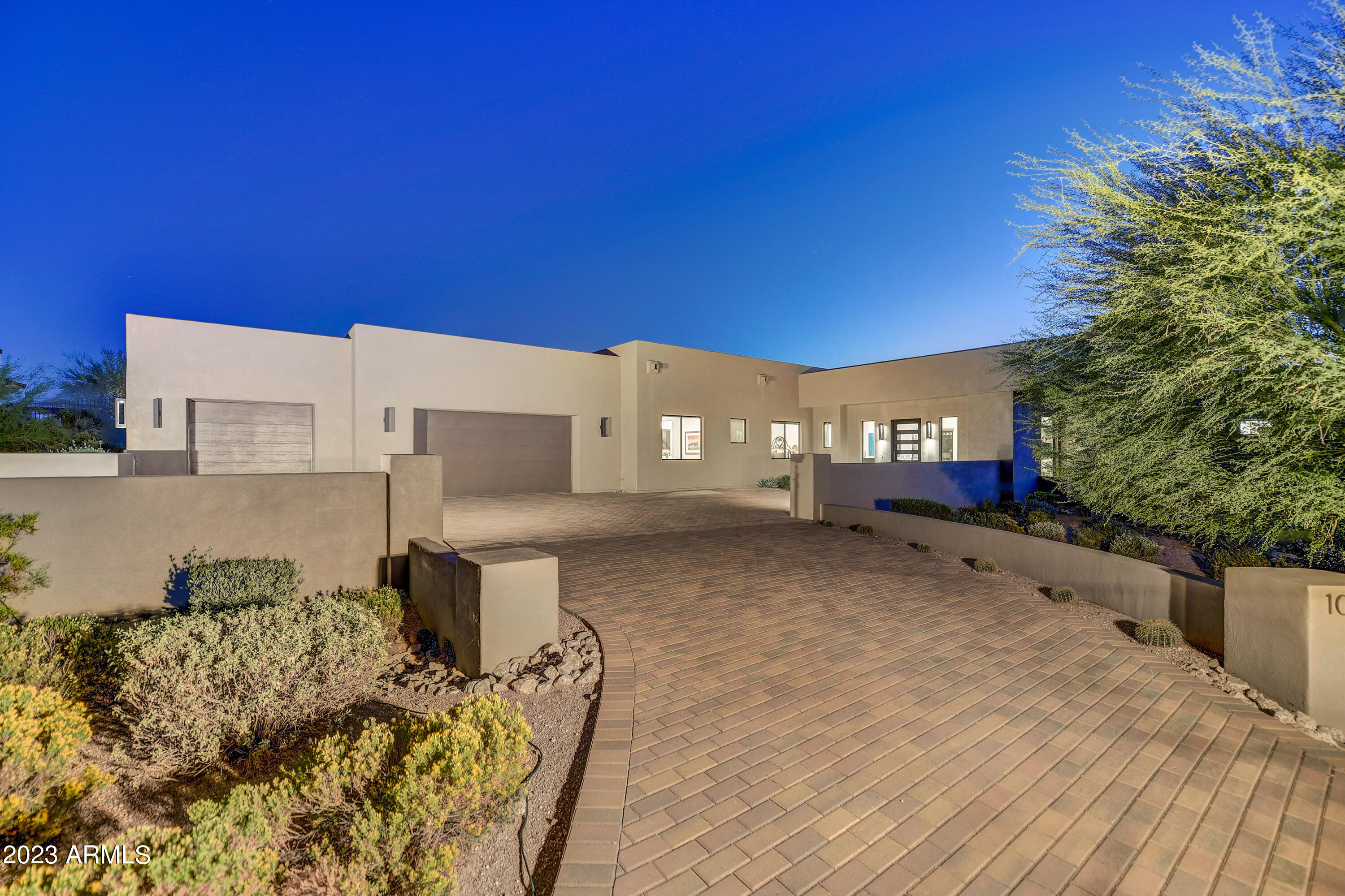 DESERT MOUNTAIN - Residential