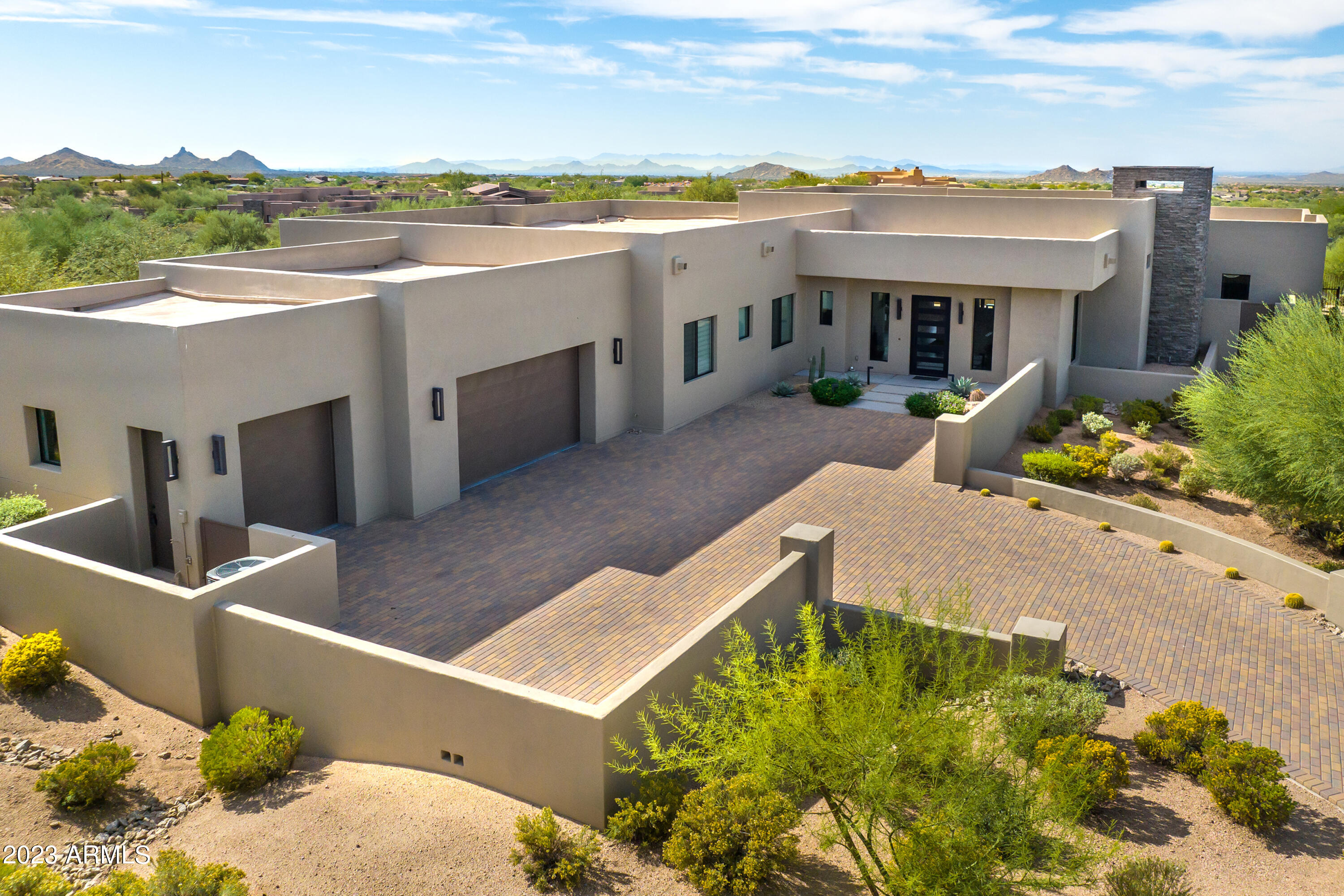 DESERT MOUNTAIN - Residential