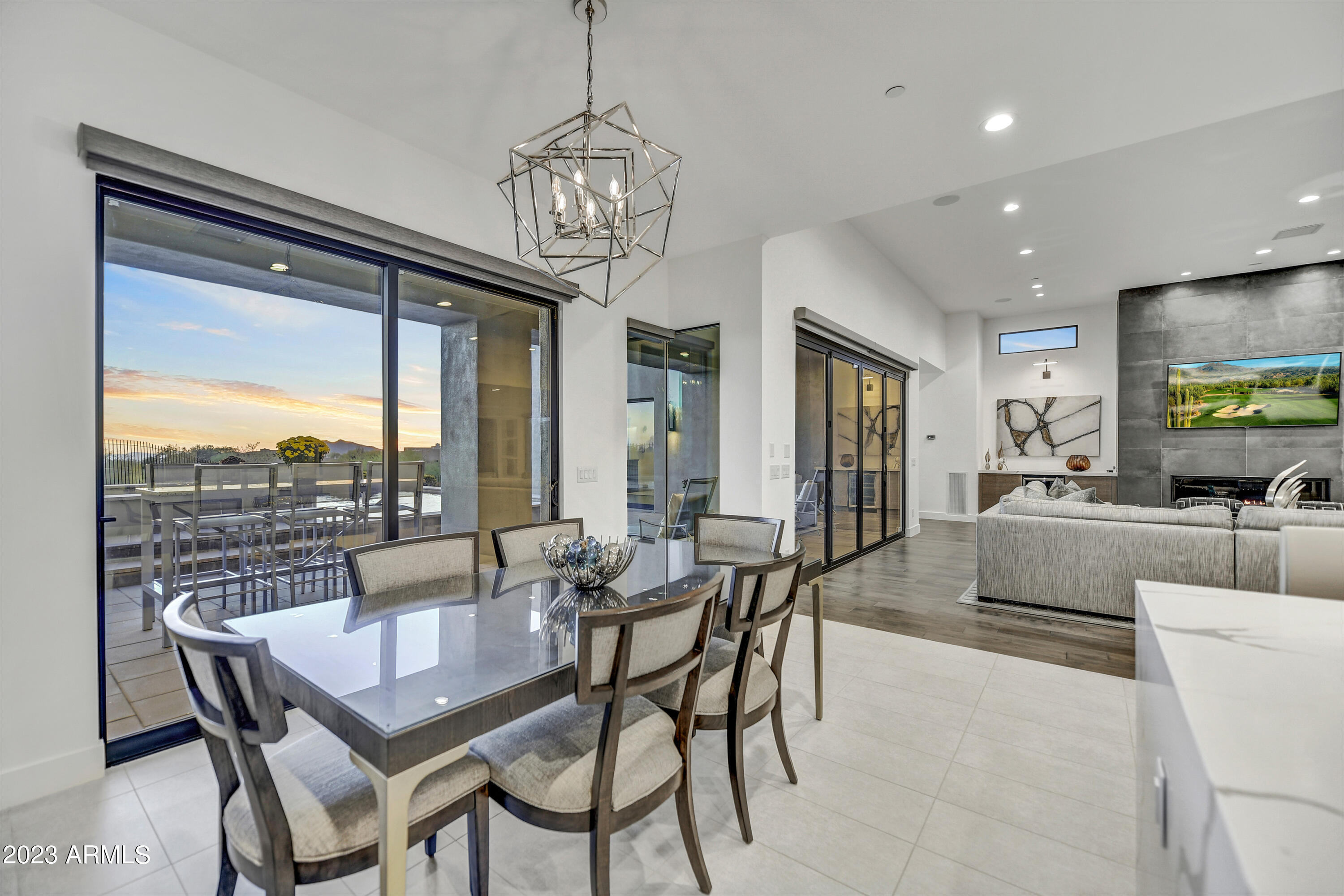 DESERT MOUNTAIN - Residential
