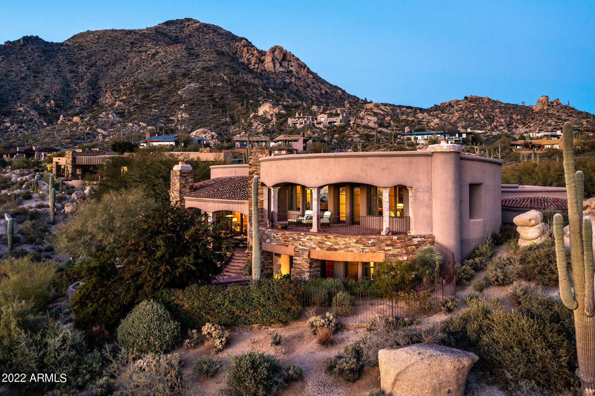DESERT MOUNTAIN - Residential