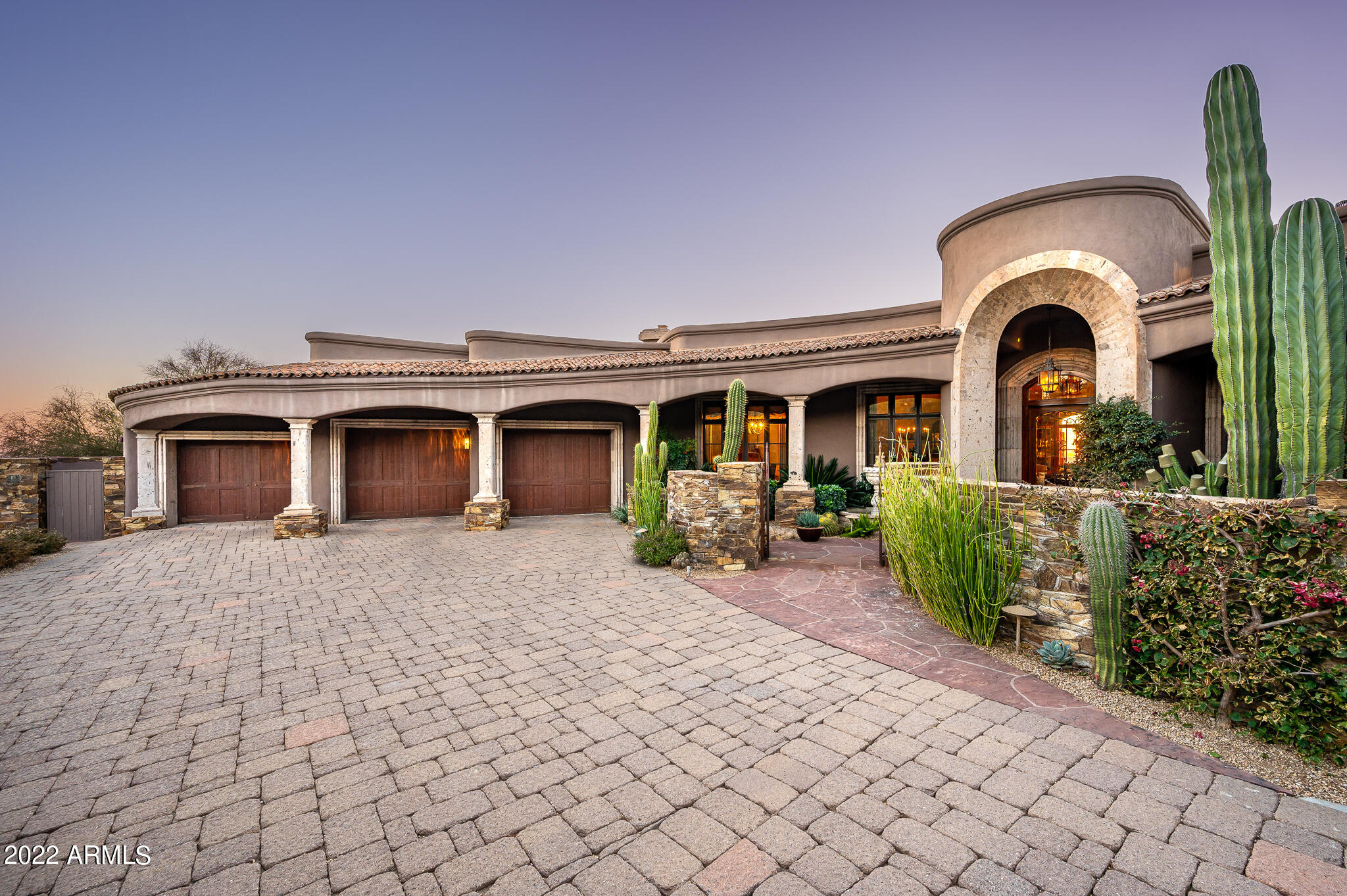DESERT MOUNTAIN - Residential