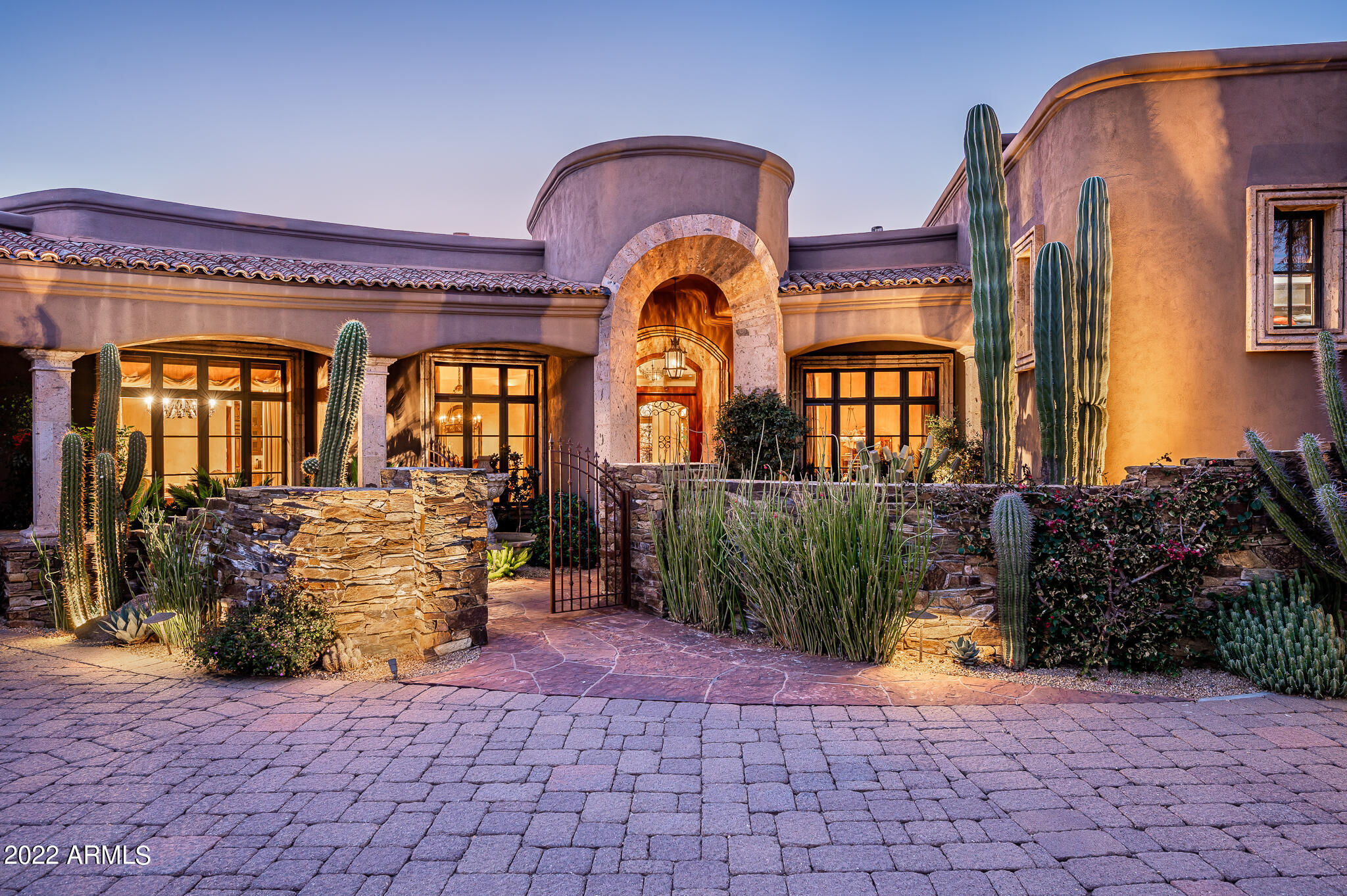 DESERT MOUNTAIN - Residential