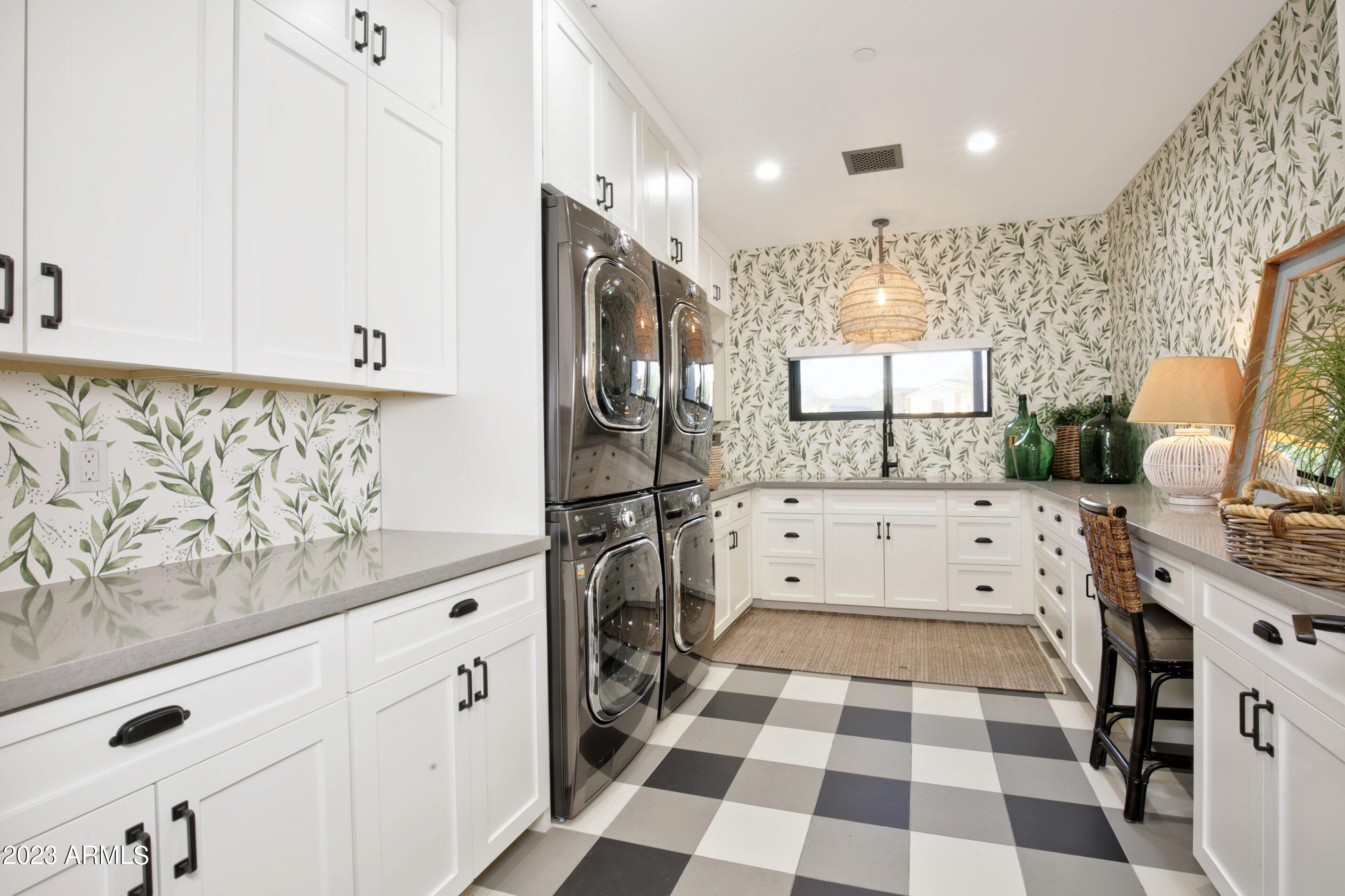 PIMA ACRES - Residential