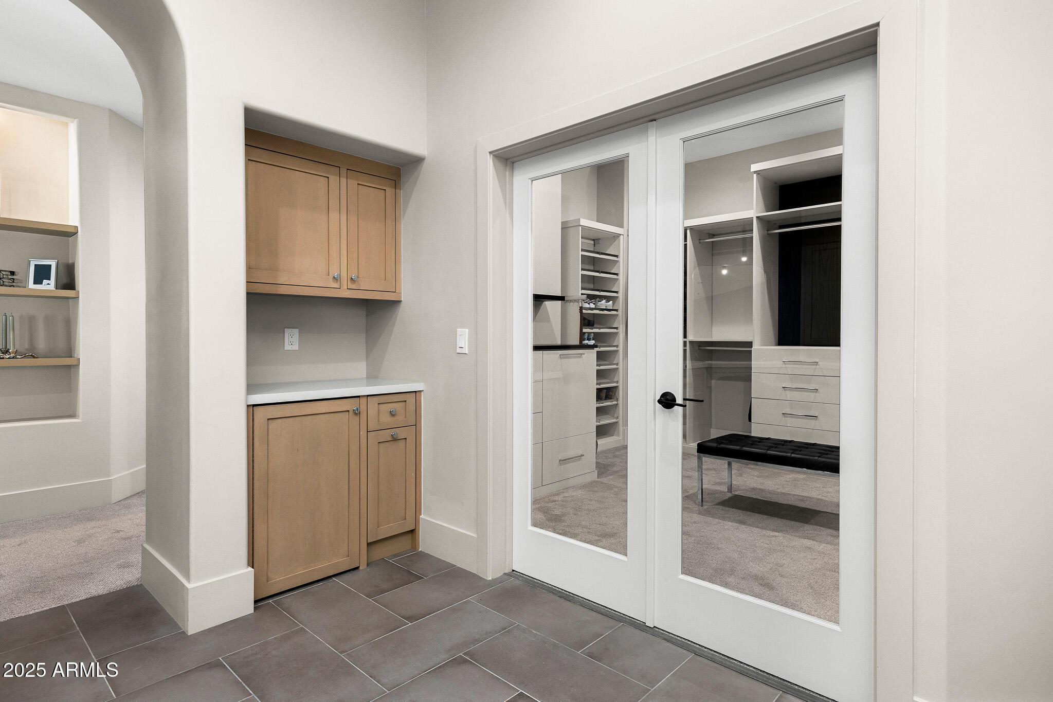 MERRILL CANTATIERRA LOT 1-49 PUT STS IND BEND WASH - Residential