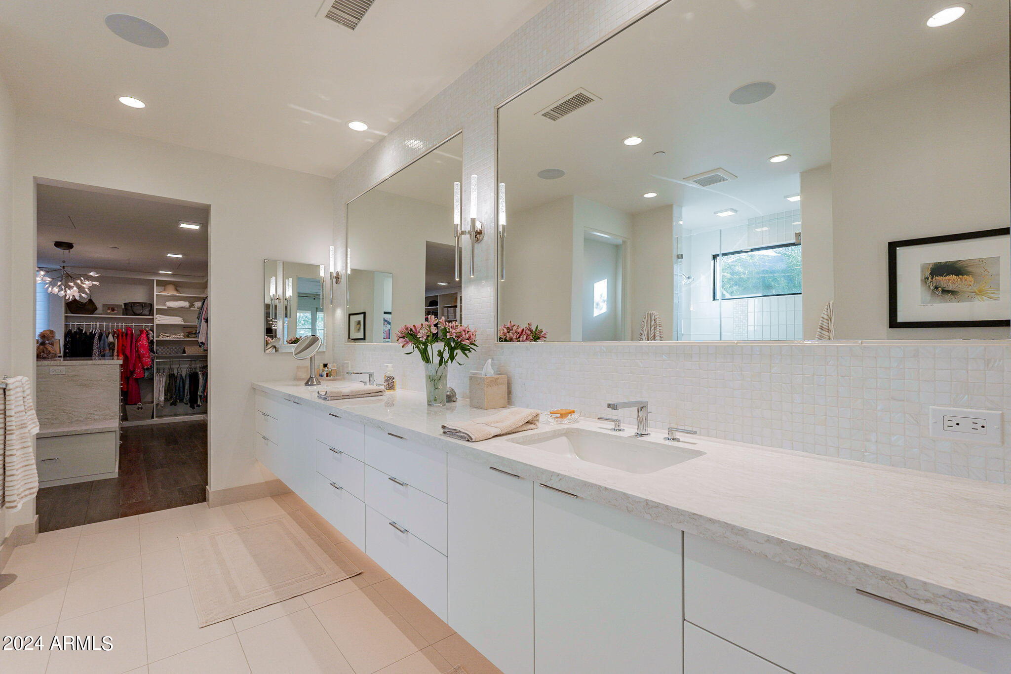 MOUNTAIN SHADOWS RESORT ESTATES - Residential