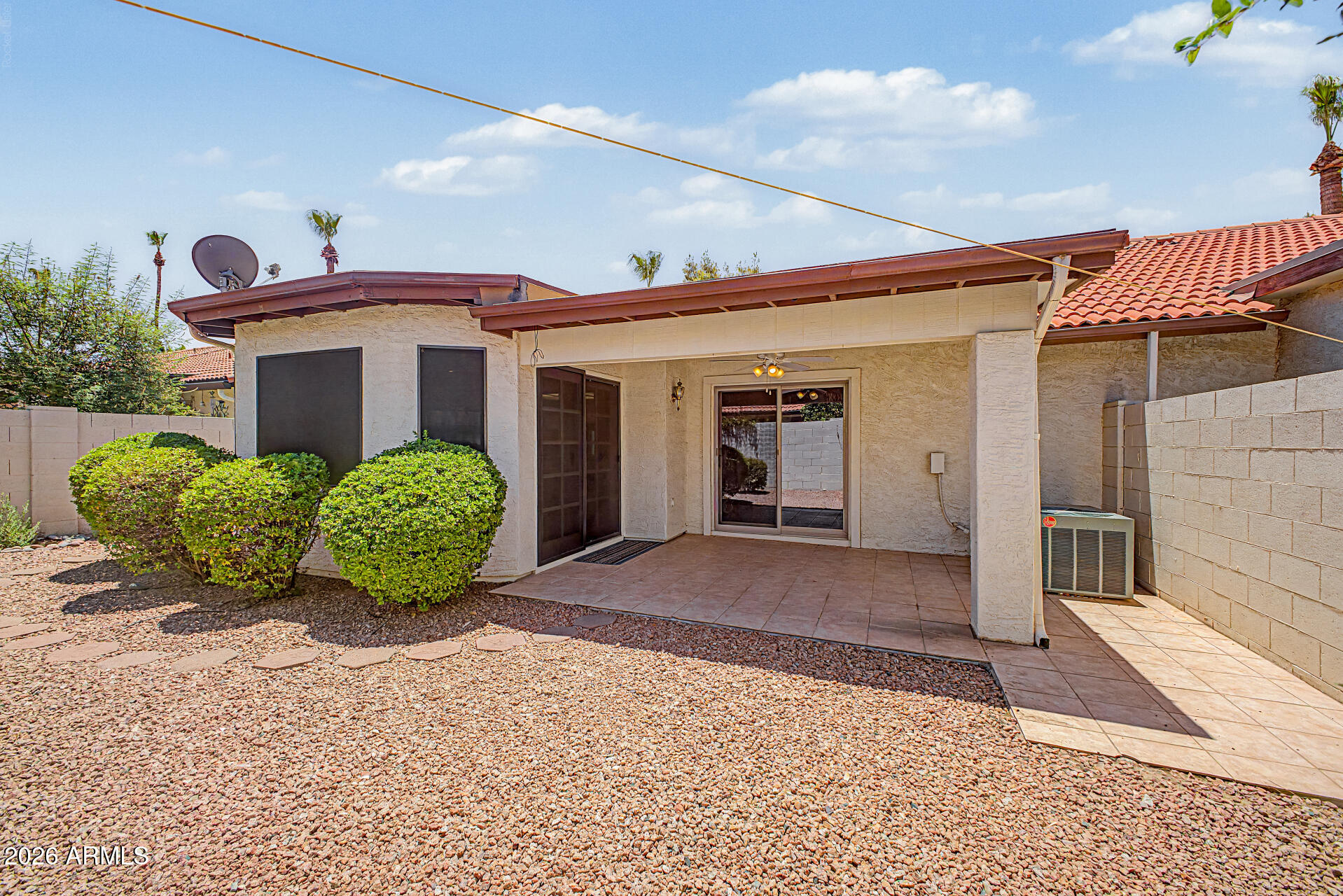 CAMINO DEL REY - Residential