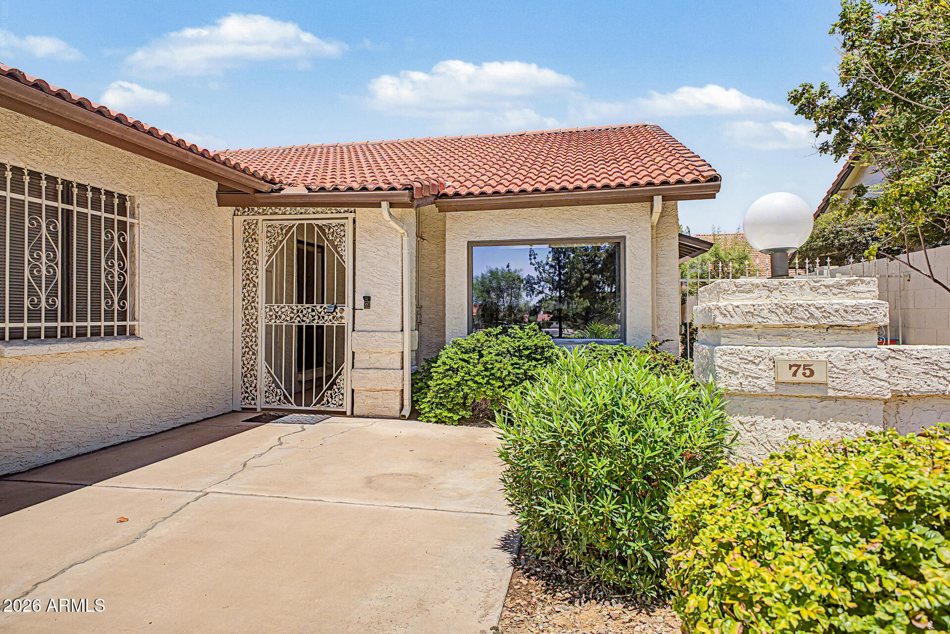 CAMINO DEL REY - Residential