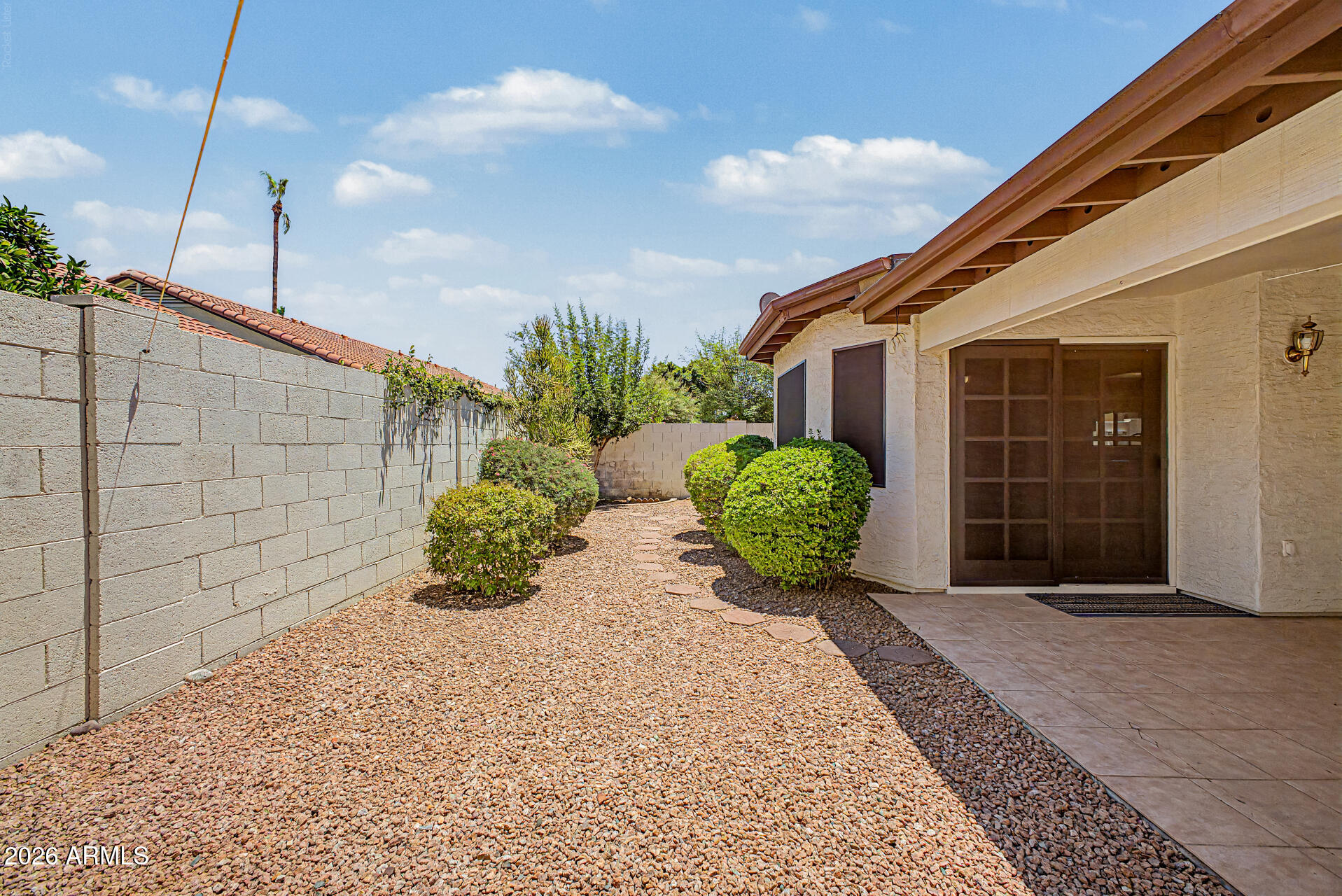 CAMINO DEL REY - Residential