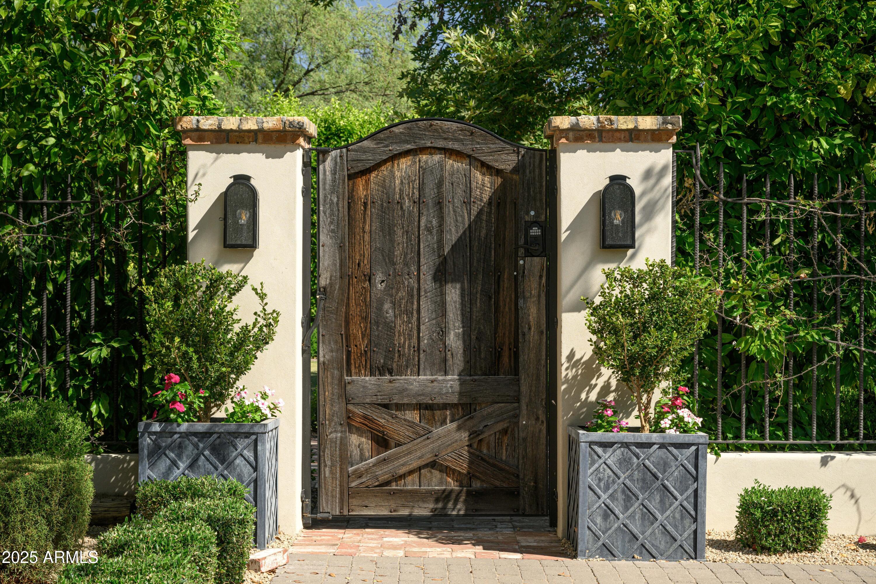 EQUESTRIAN TRAILS - Residential