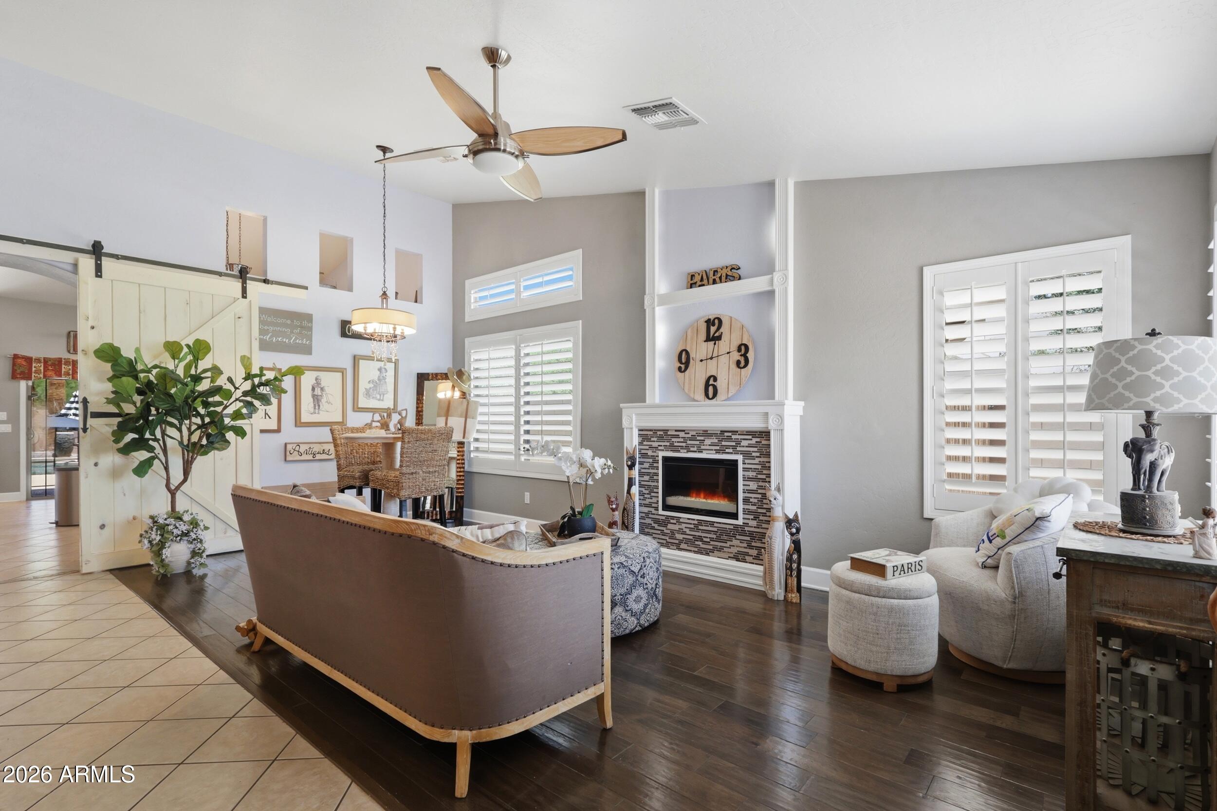 DREAMING SUMMIT UNIT 2A - Residential