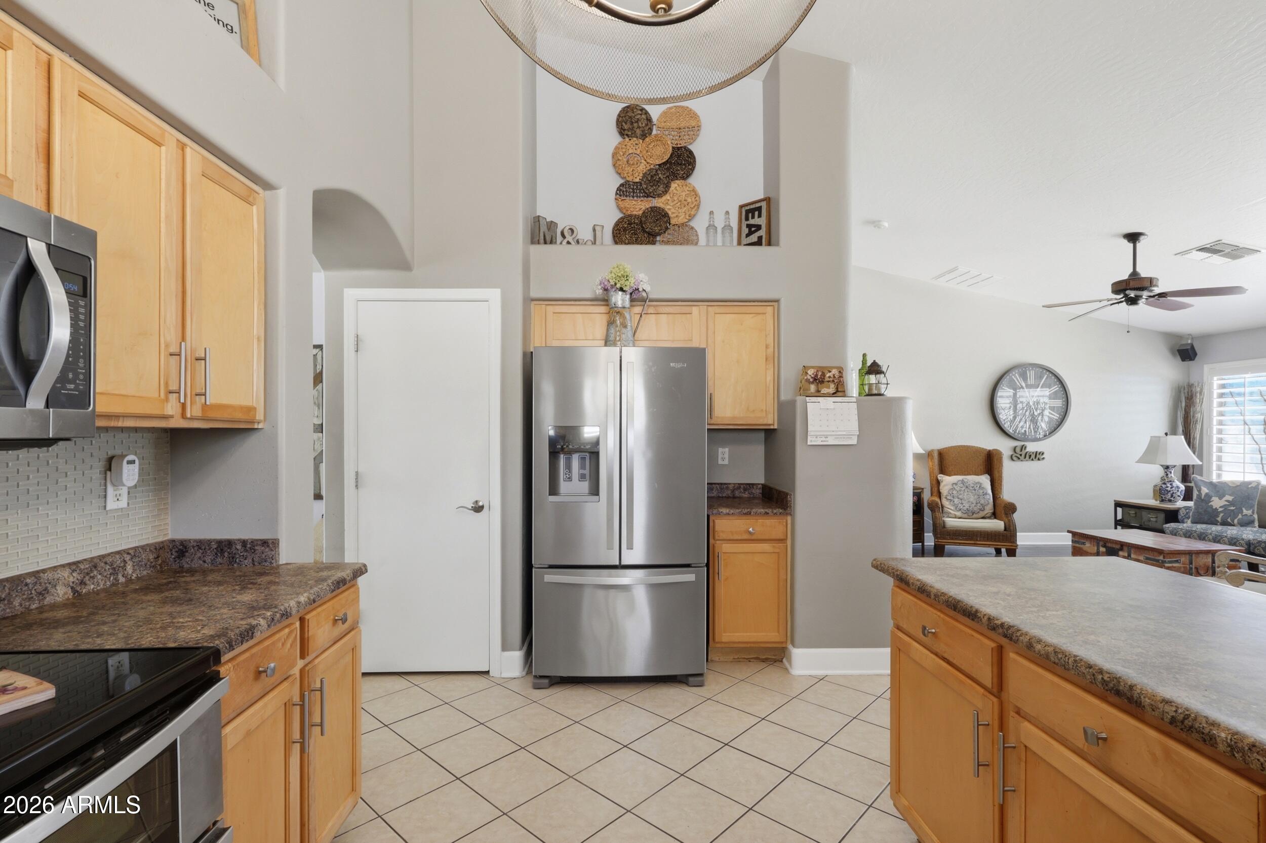DREAMING SUMMIT UNIT 2A - Residential