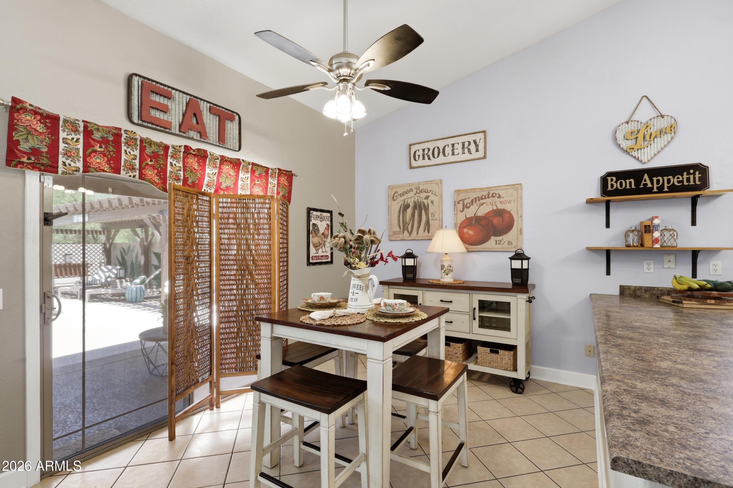 DREAMING SUMMIT UNIT 2A - Residential