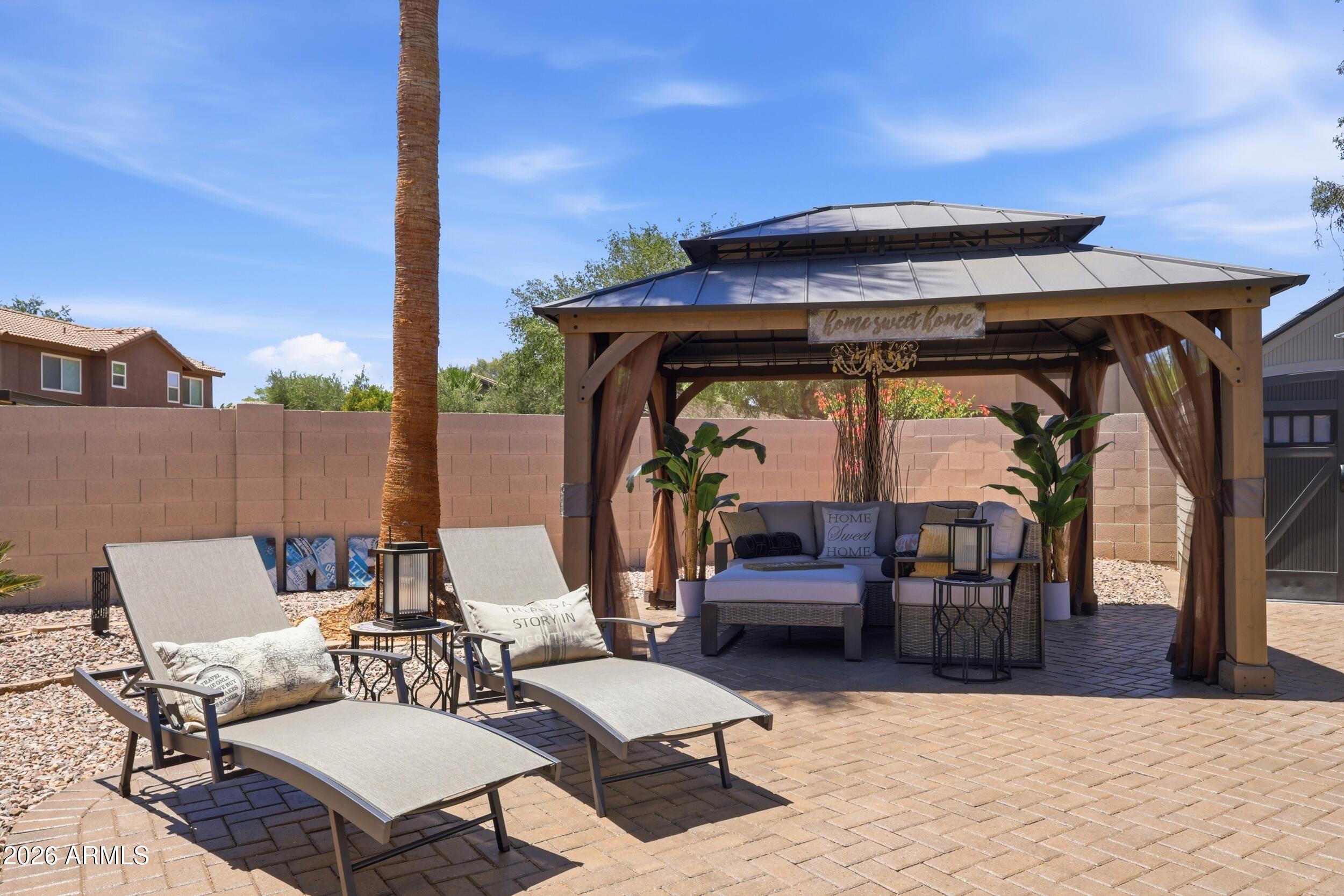 DREAMING SUMMIT UNIT 2A - Residential