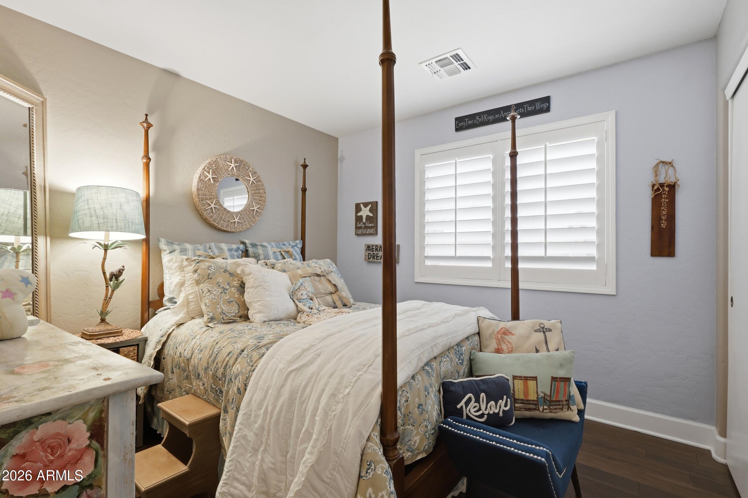 DREAMING SUMMIT UNIT 2A - Residential