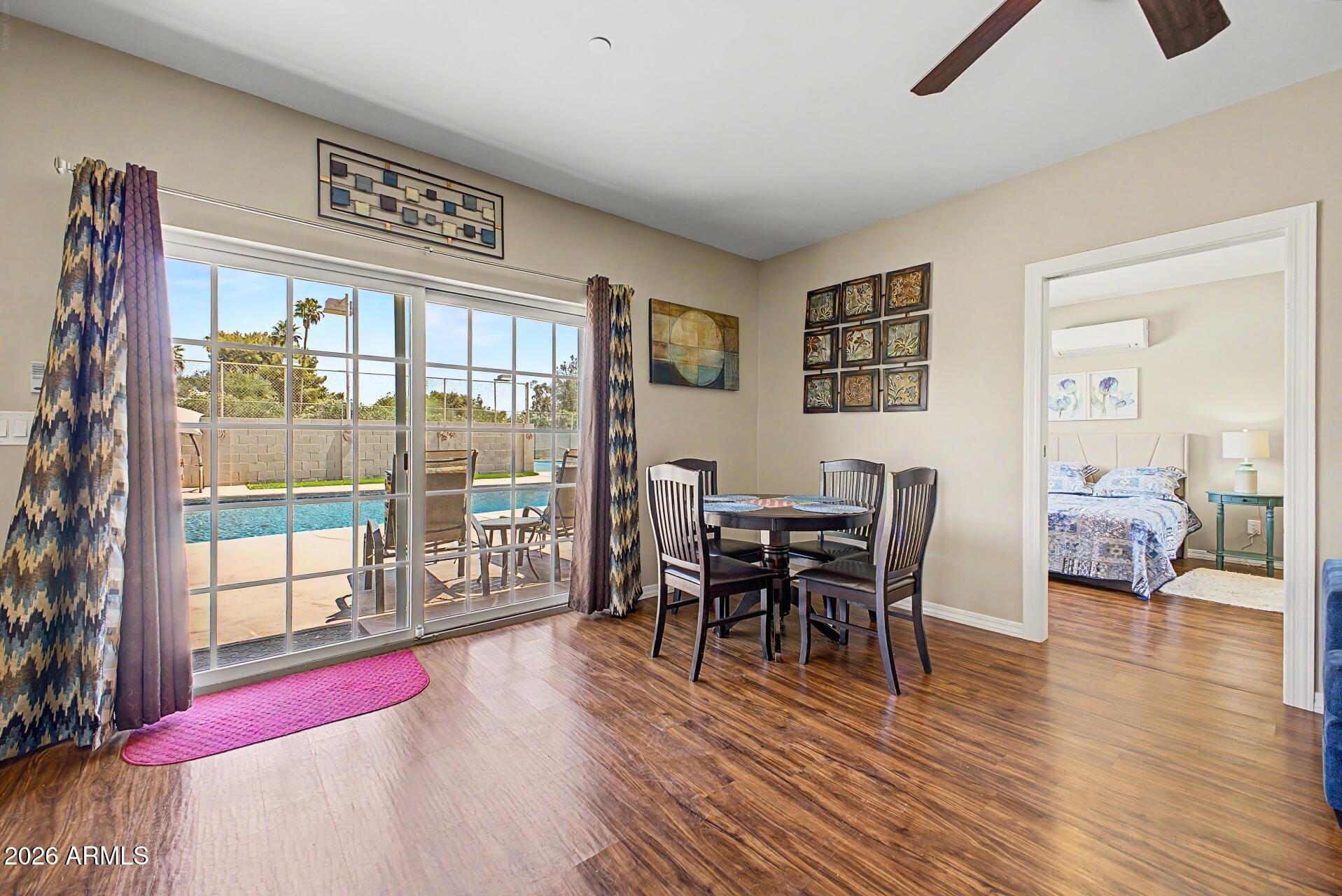 La Jolla Acres 3 - Residential