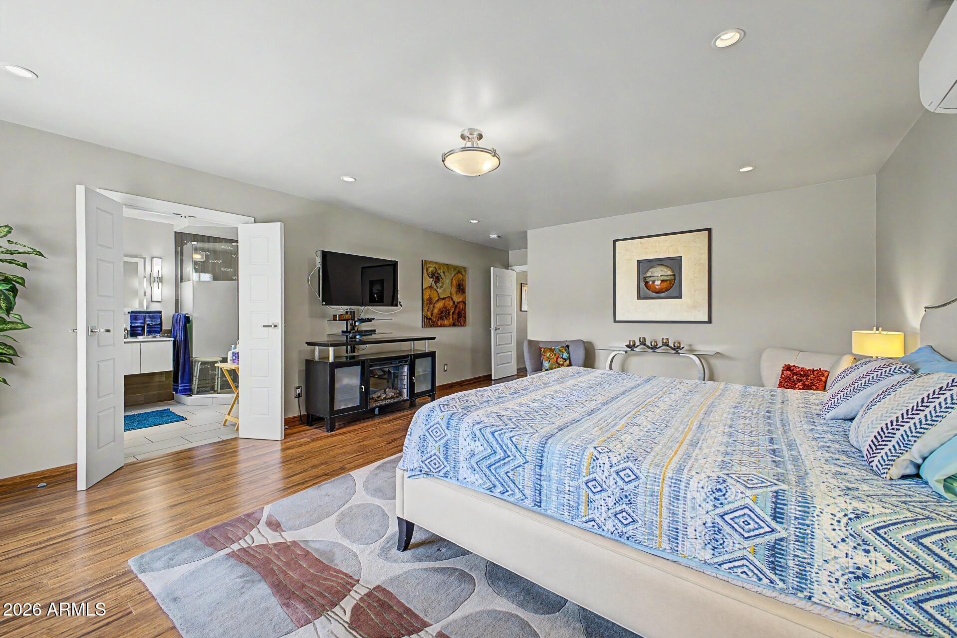 La Jolla Acres 3 - Residential