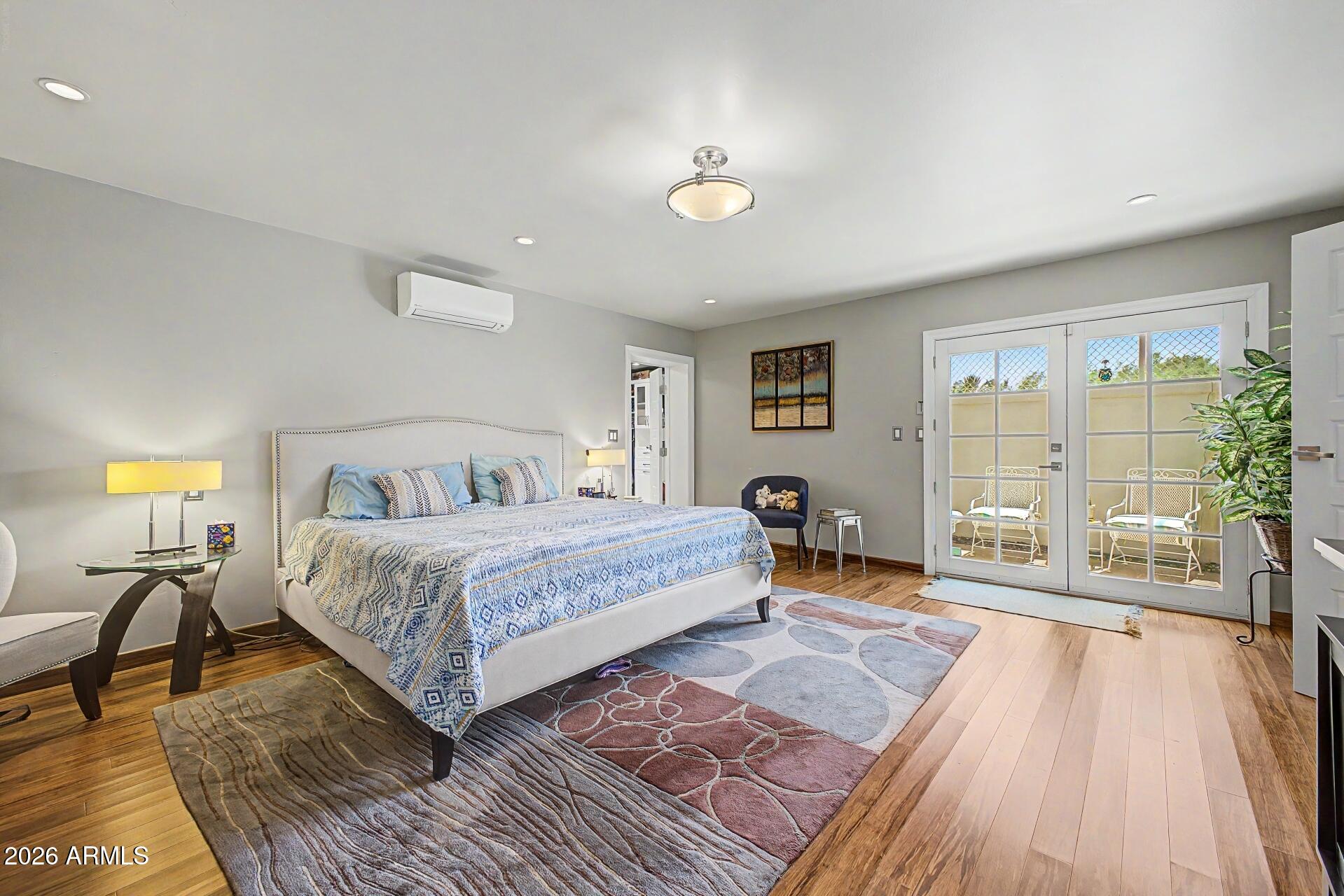 La Jolla Acres 3 - Residential