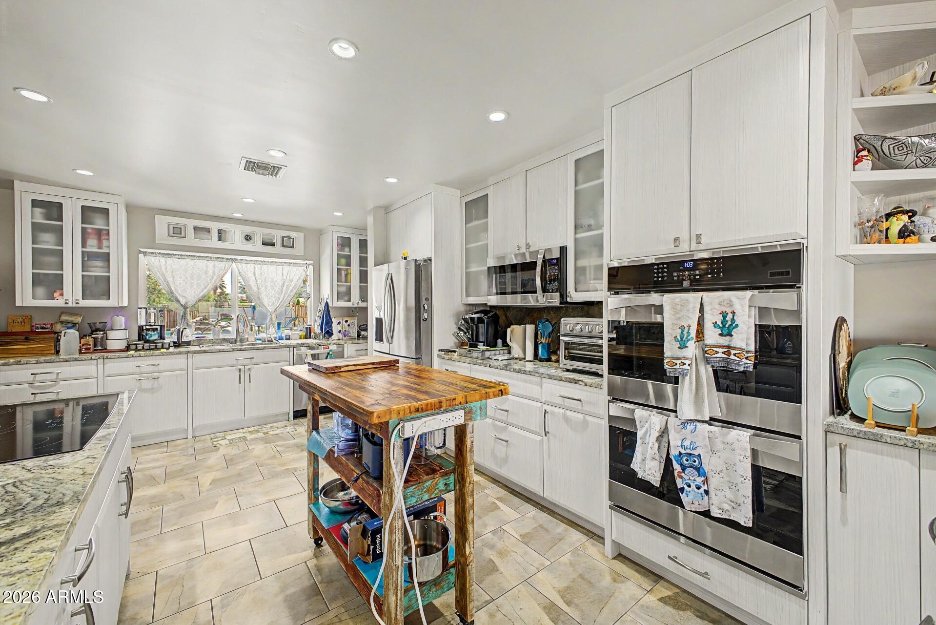La Jolla Acres 3 - Residential