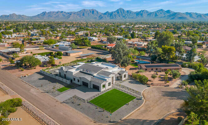 DESERT HILLS - Residential
