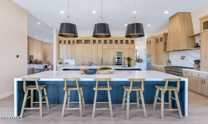 DESERT HILLS - Residential
