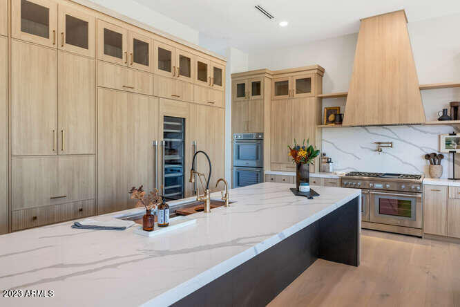 DESERT HILLS - Residential