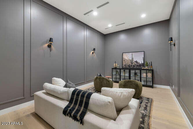 DESERT HILLS - Residential