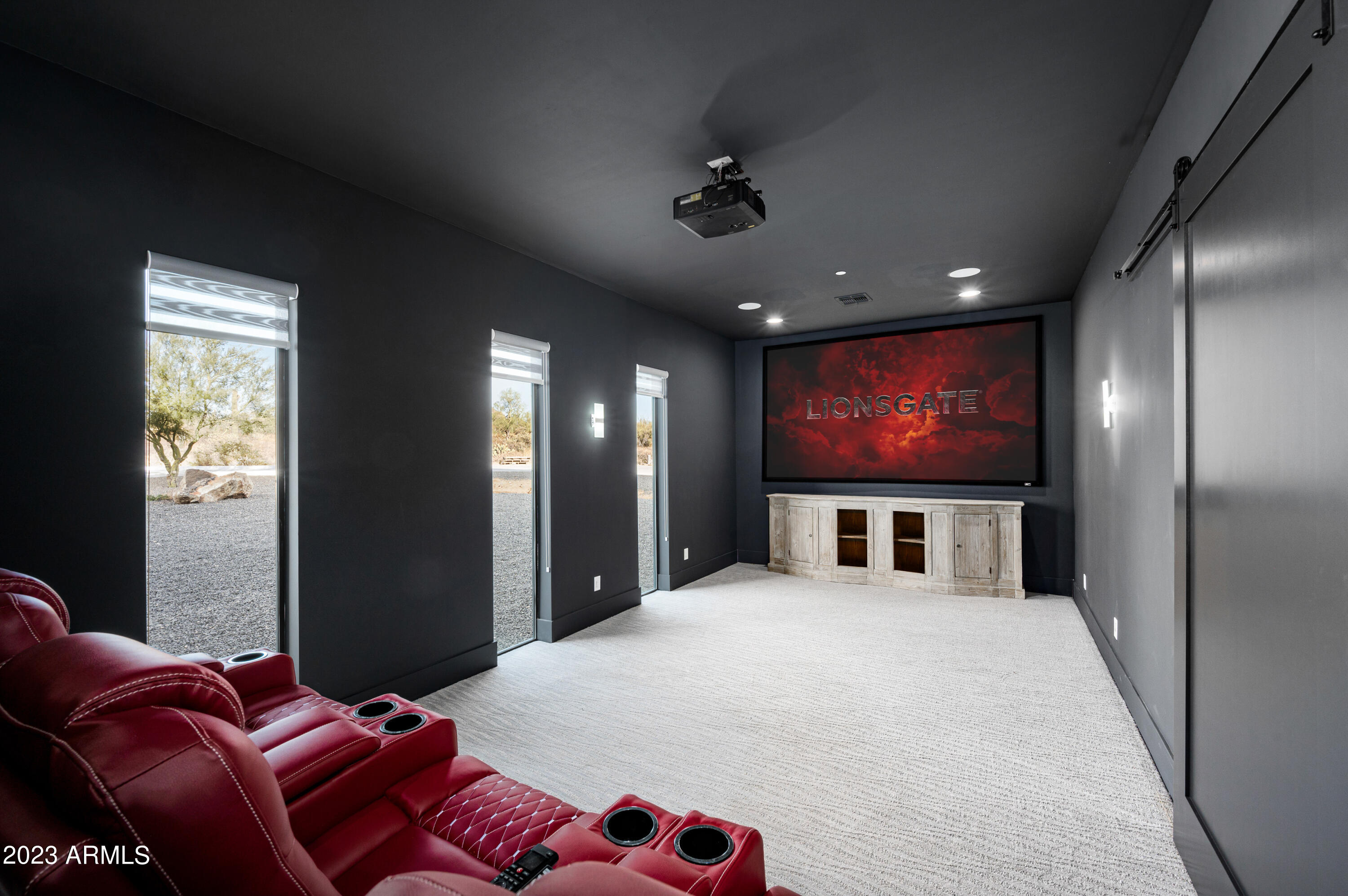 PINNACLE PEAK VIEWS - Residential