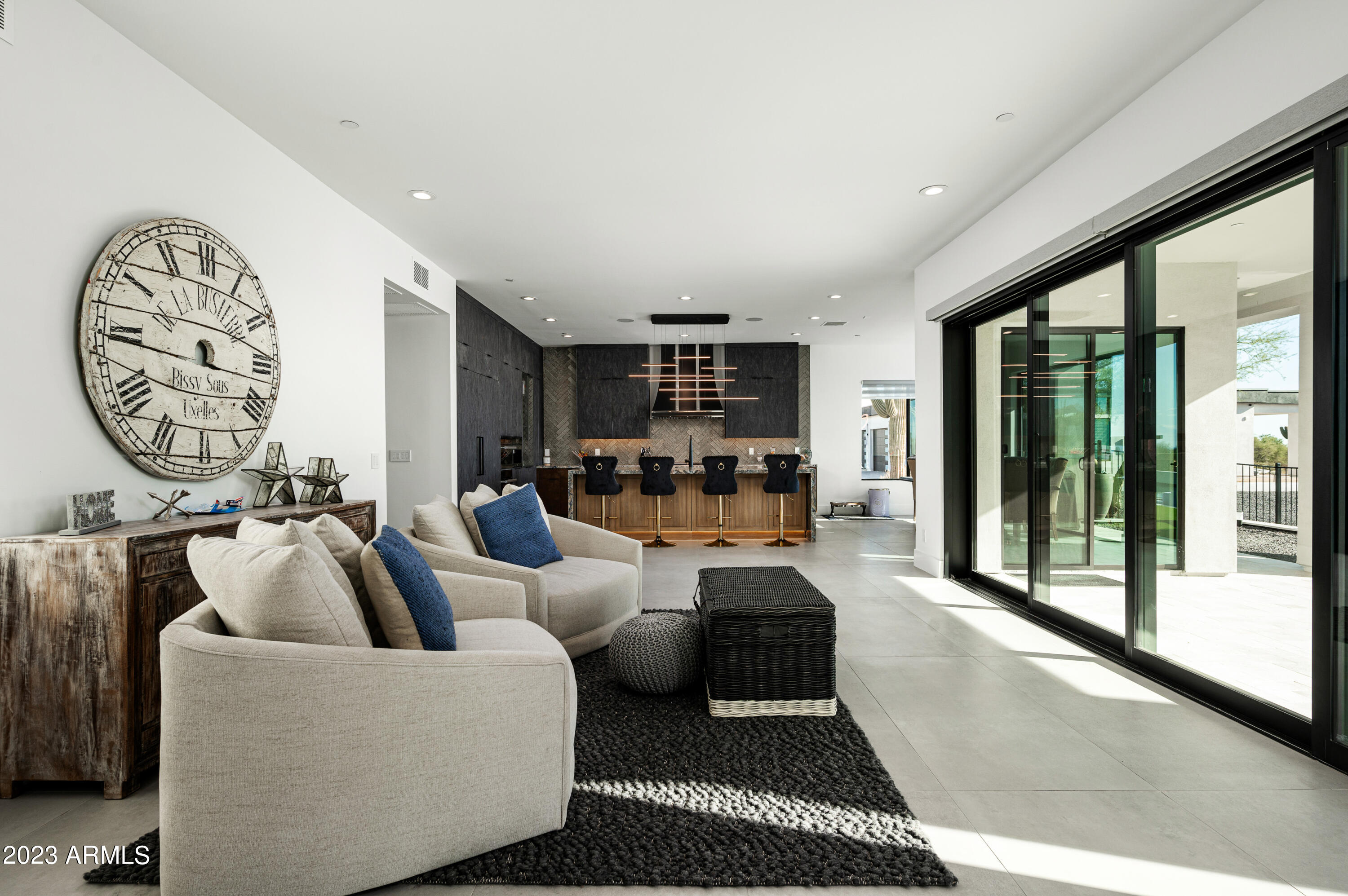PINNACLE PEAK VIEWS - Residential