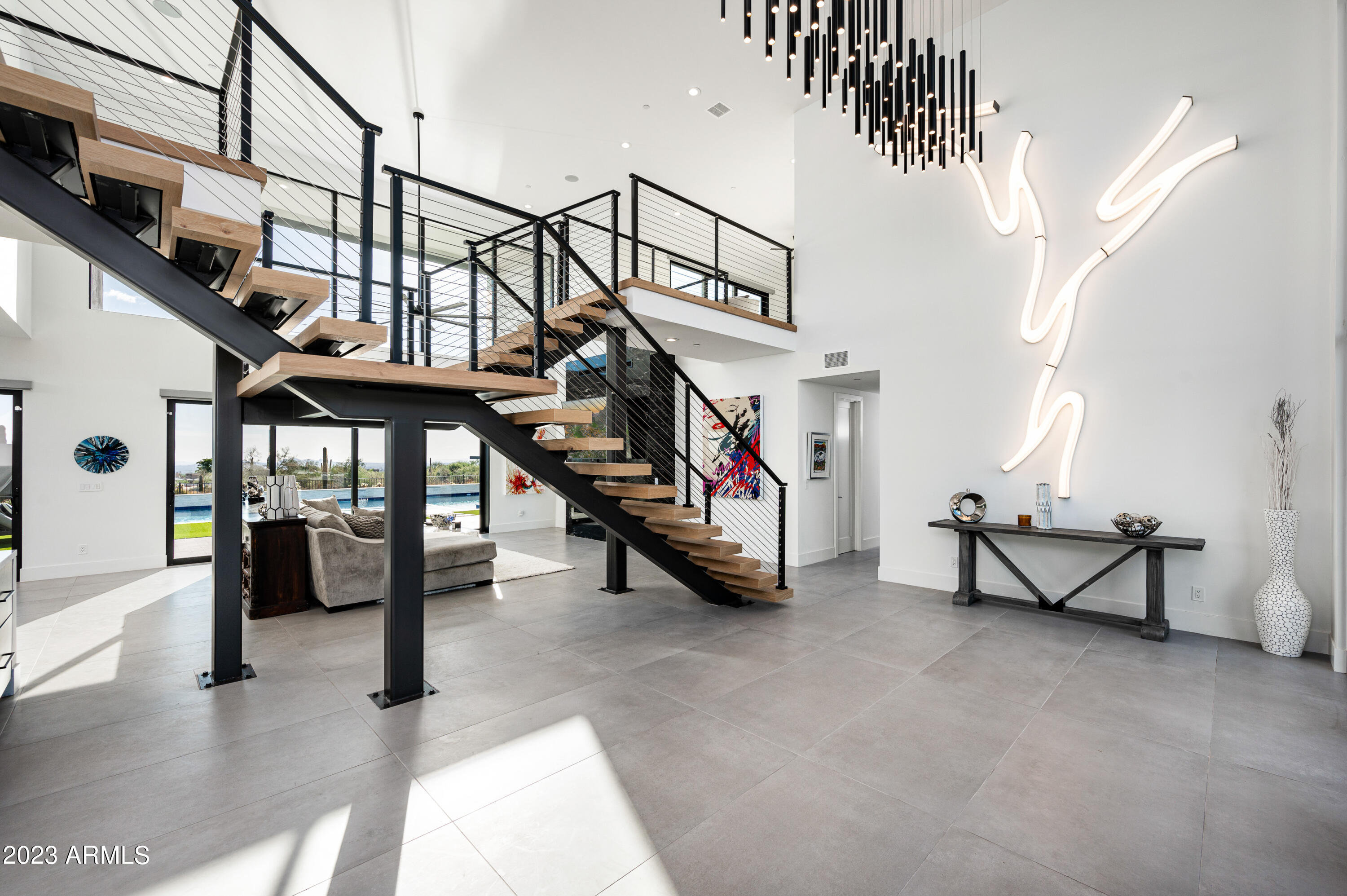 PINNACLE PEAK VIEWS - Residential