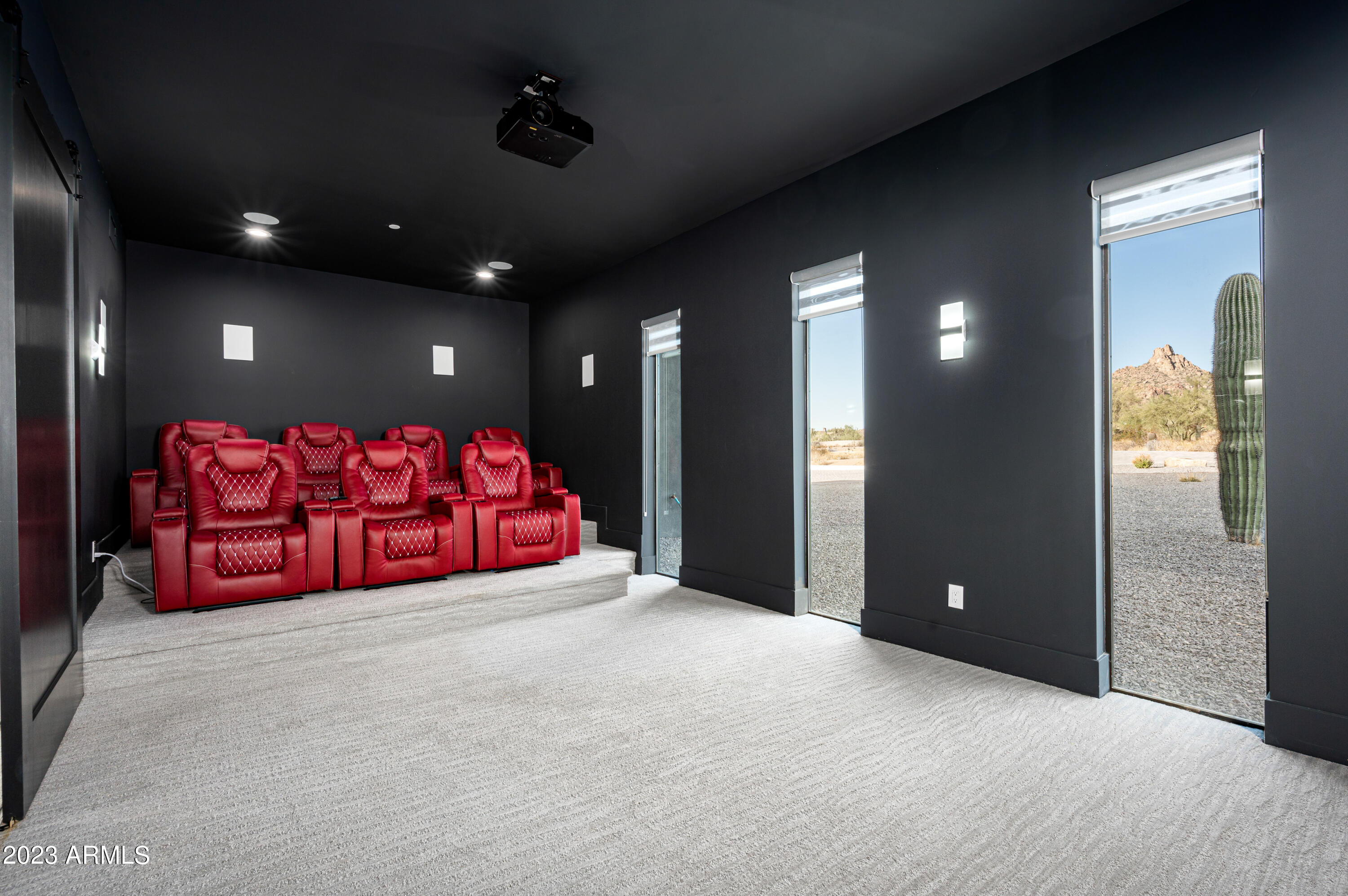 PINNACLE PEAK VIEWS - Residential