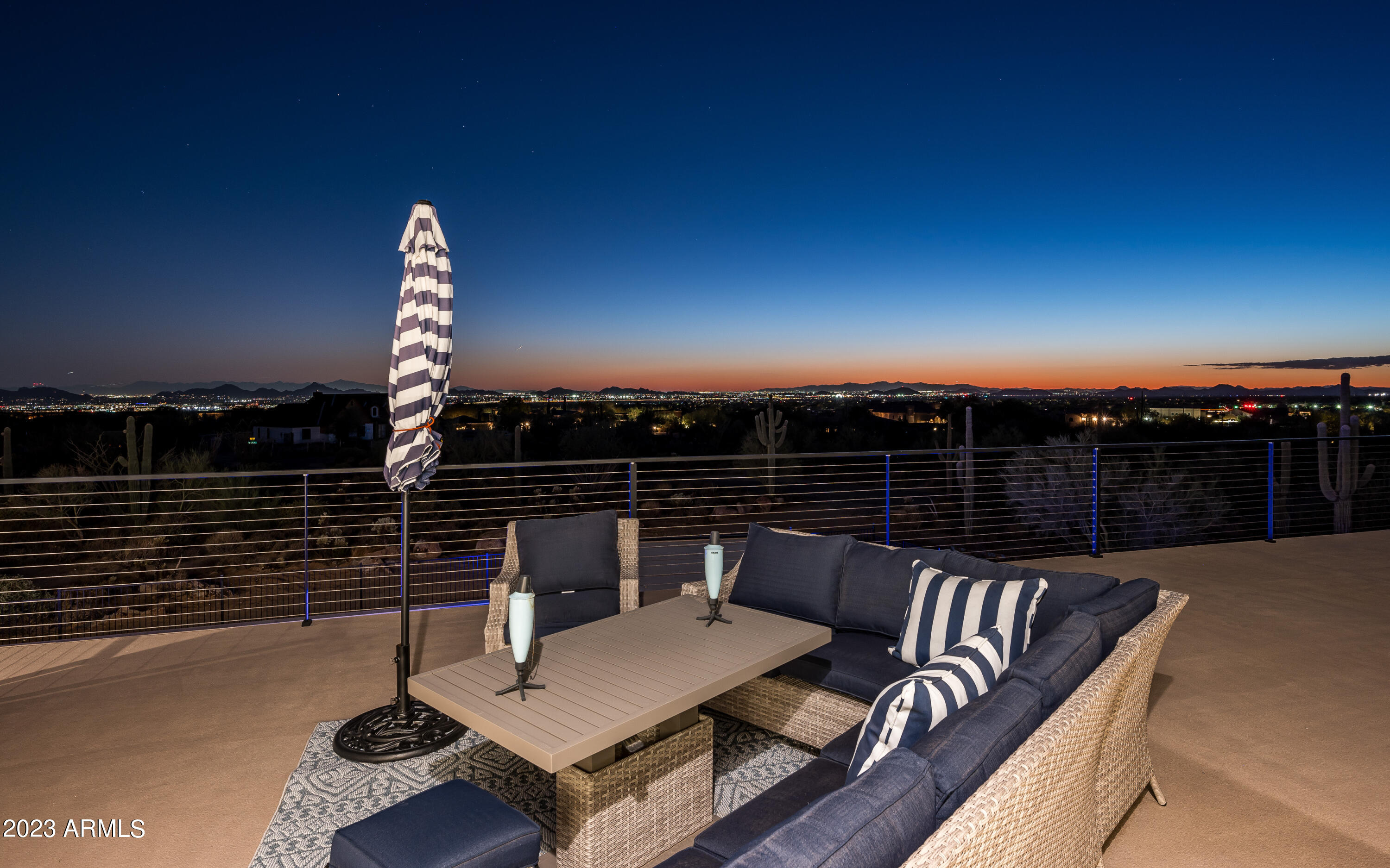 PINNACLE PEAK VIEWS - Residential