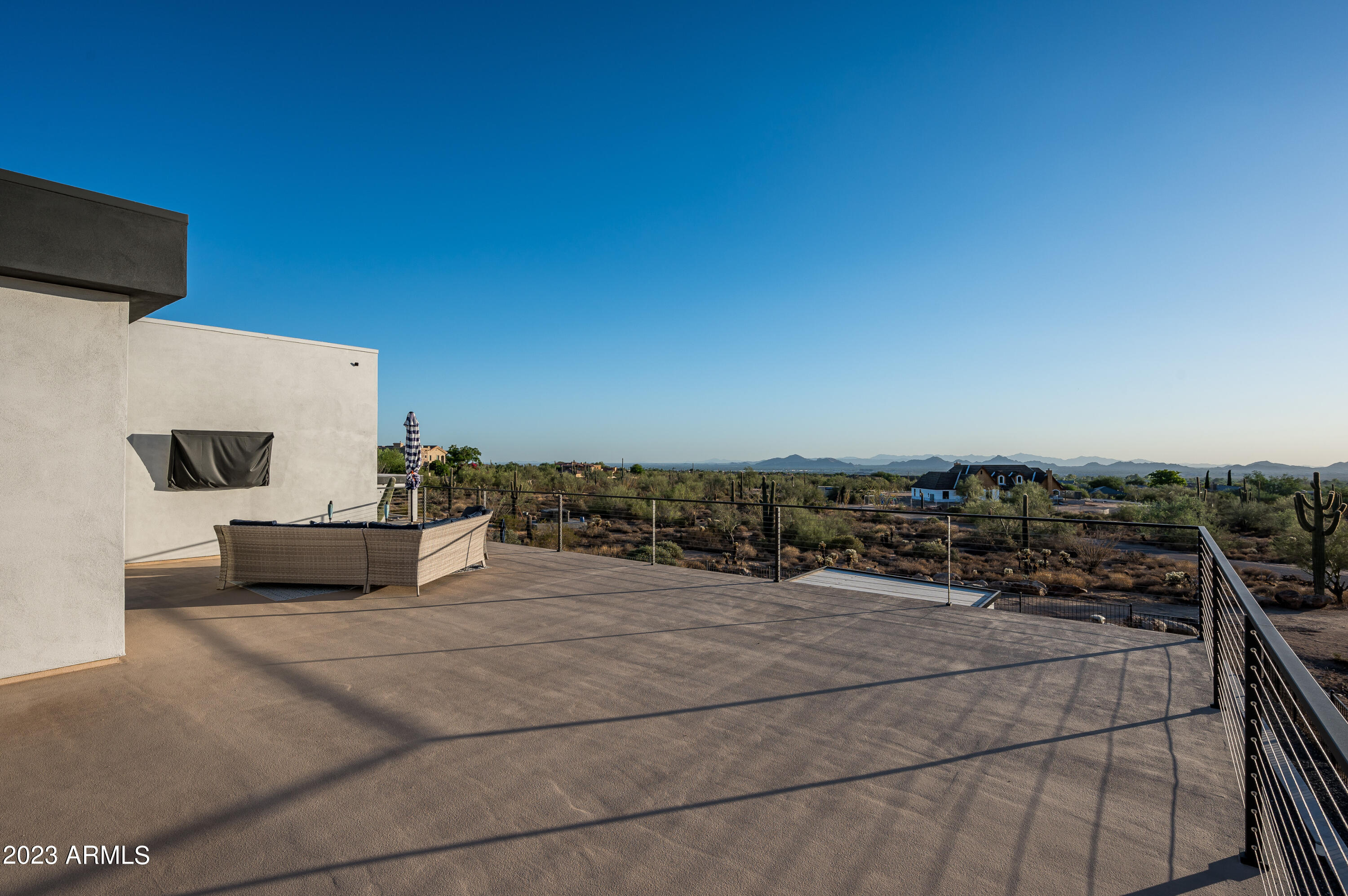 PINNACLE PEAK VIEWS - Residential
