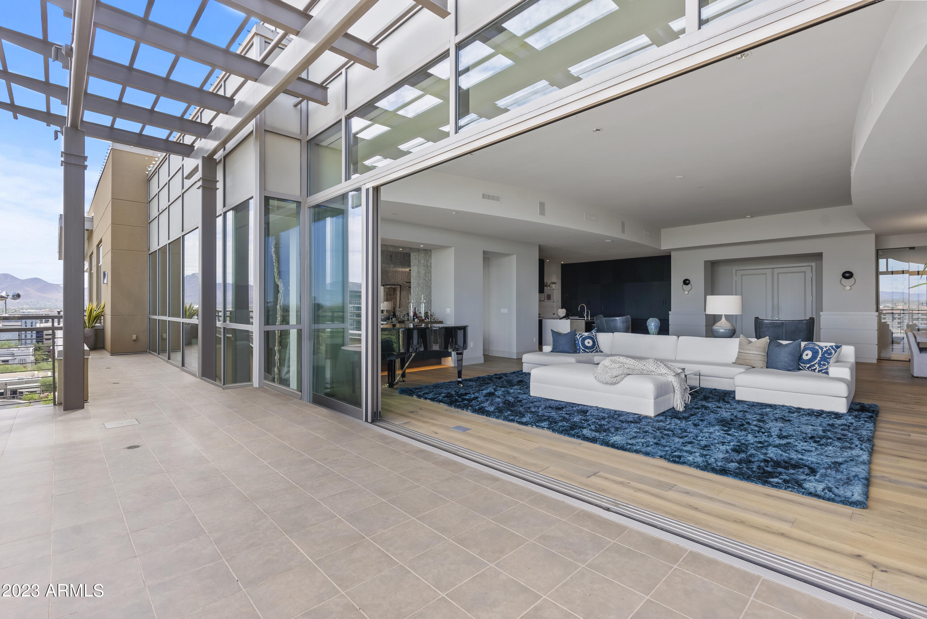 Plaza Lofts at Kierland Commons - Residential