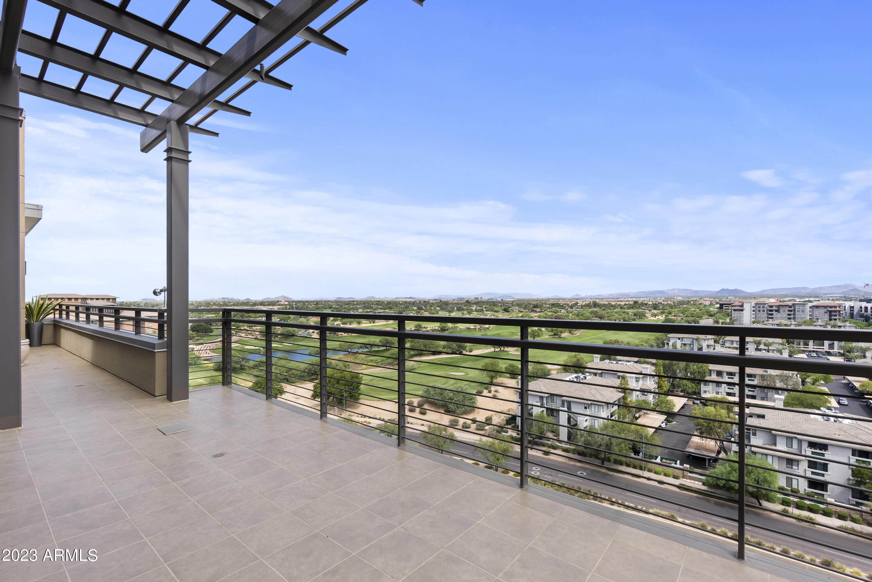 Plaza Lofts at Kierland Commons - Residential