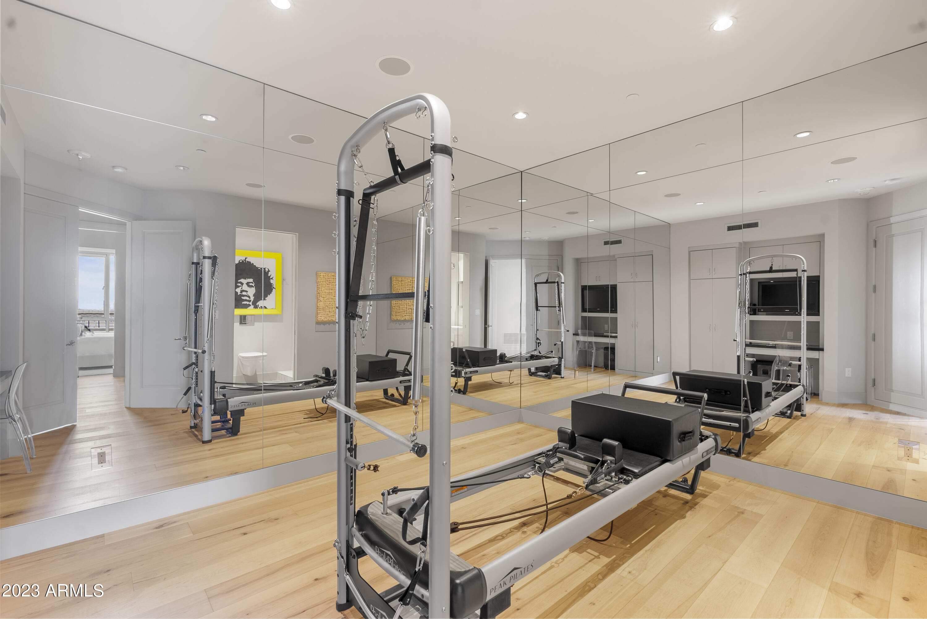 Plaza Lofts at Kierland Commons - Residential