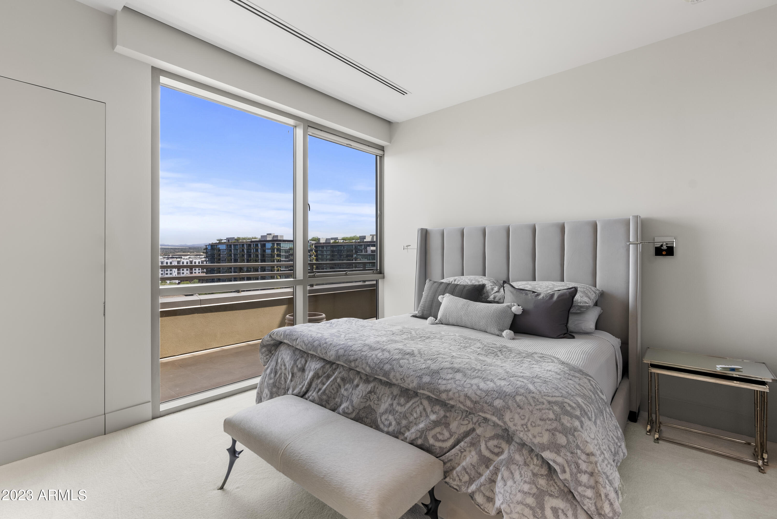 Plaza Lofts at Kierland Commons - Residential