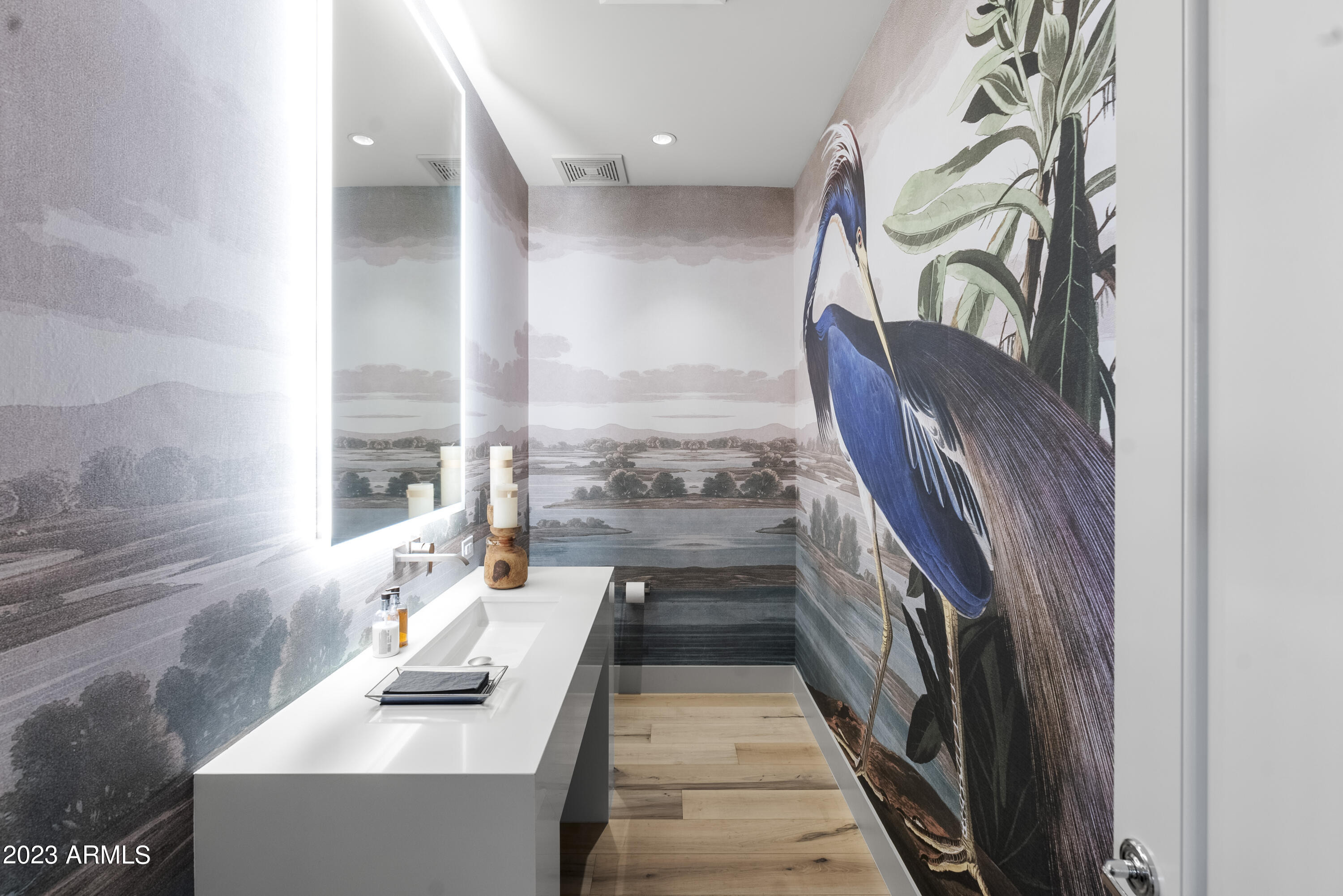 Plaza Lofts at Kierland Commons - Residential