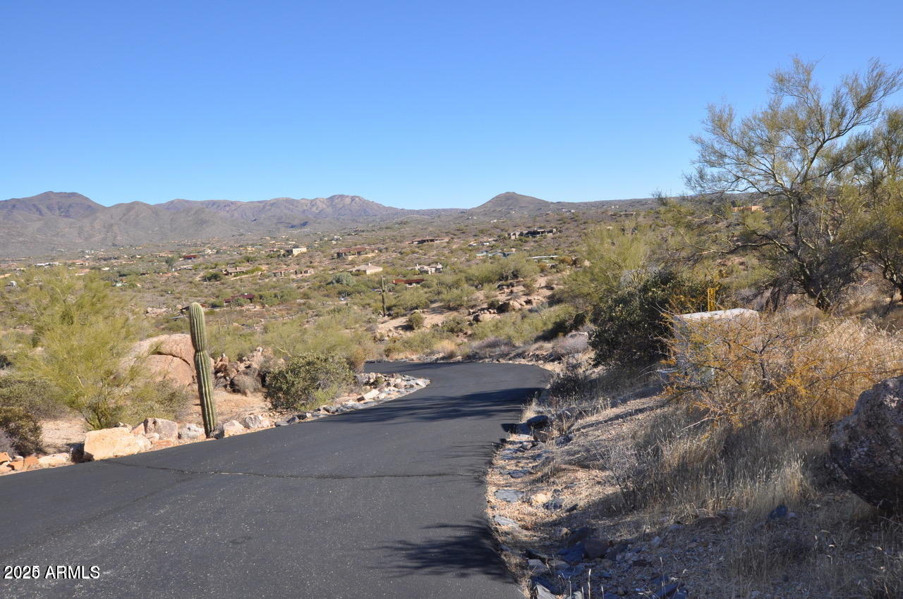 EXCEPTIONAL VIEW LOT; EZ BUILD ON BLACK MOUNTAIN! ZONED R70 - Land