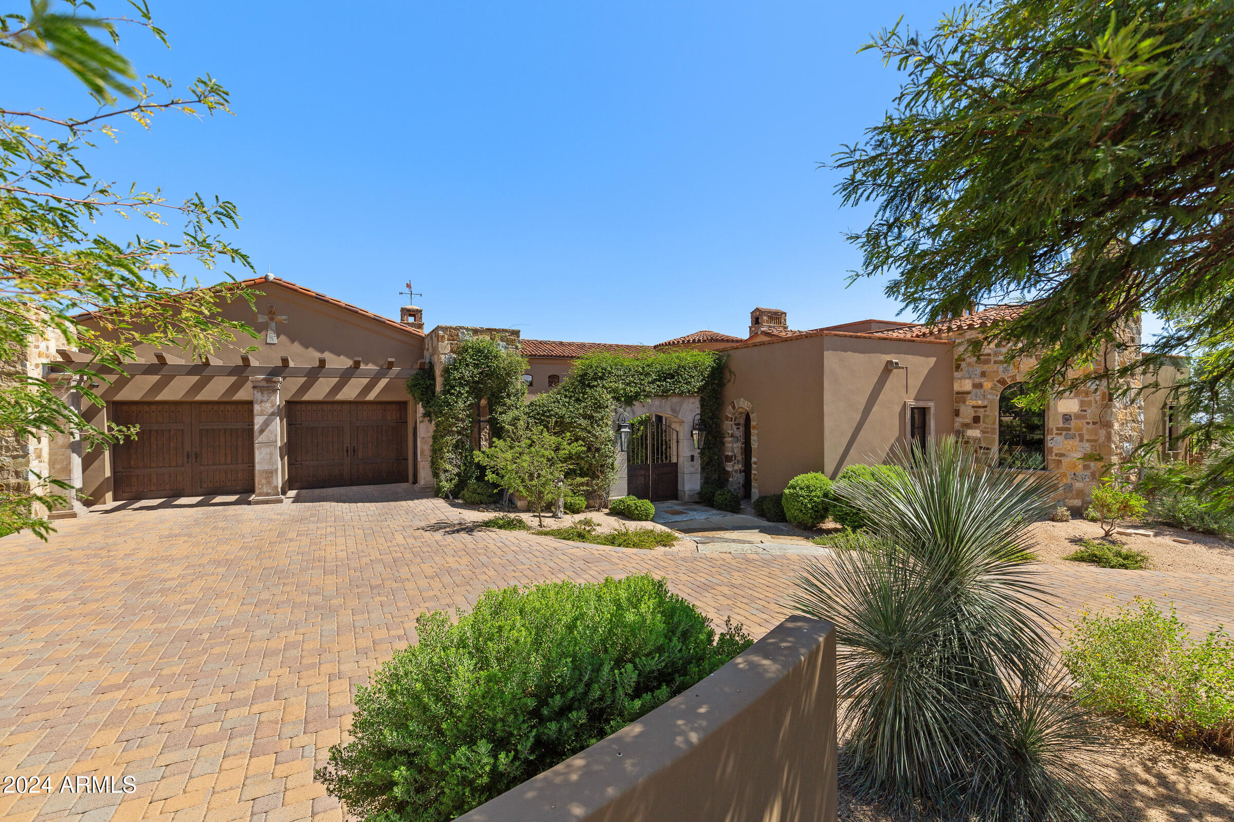 DESERT MOUNTAIN APACHE PEAK PART TWO-A - Residential