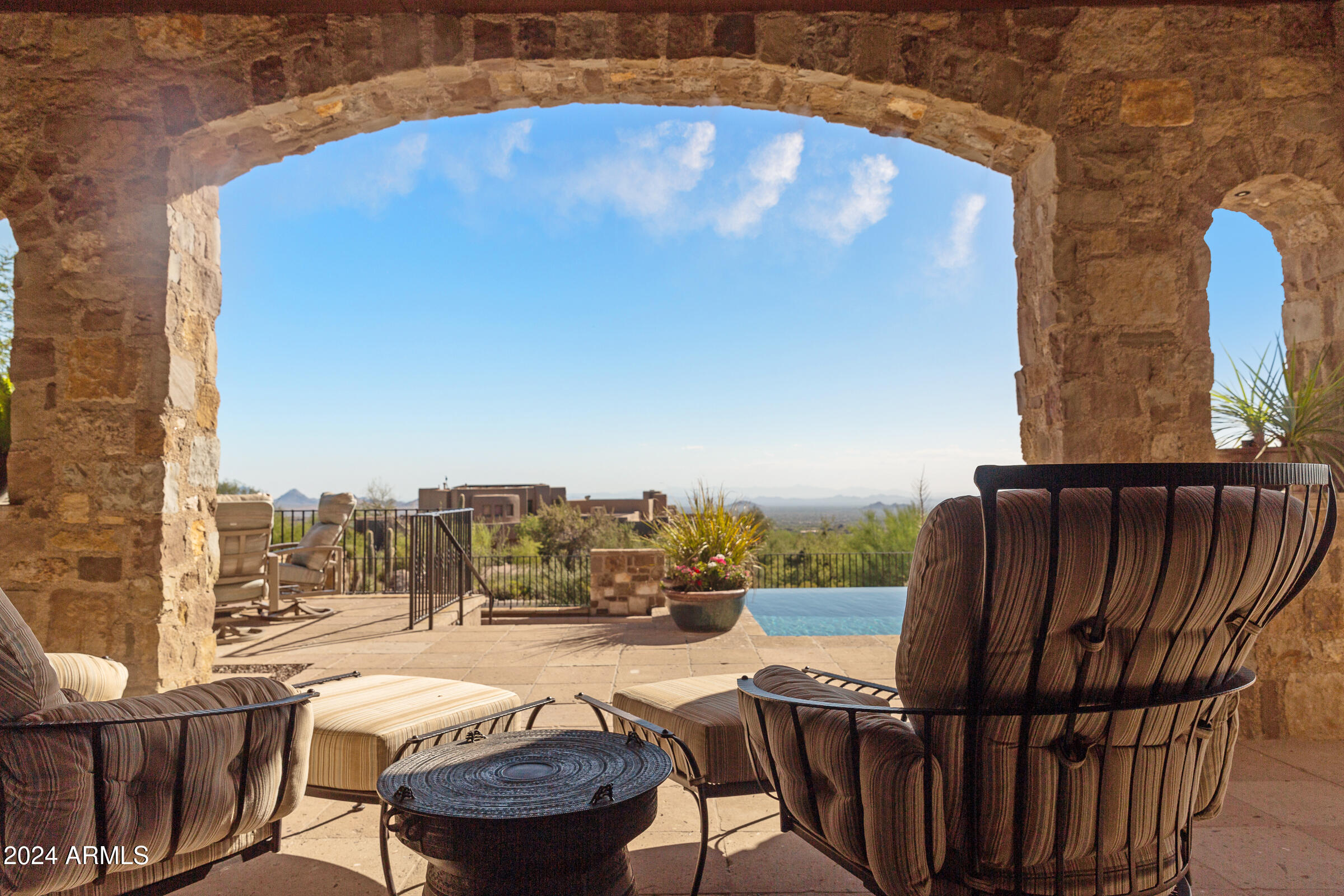 DESERT MOUNTAIN APACHE PEAK PART TWO-A - Residential