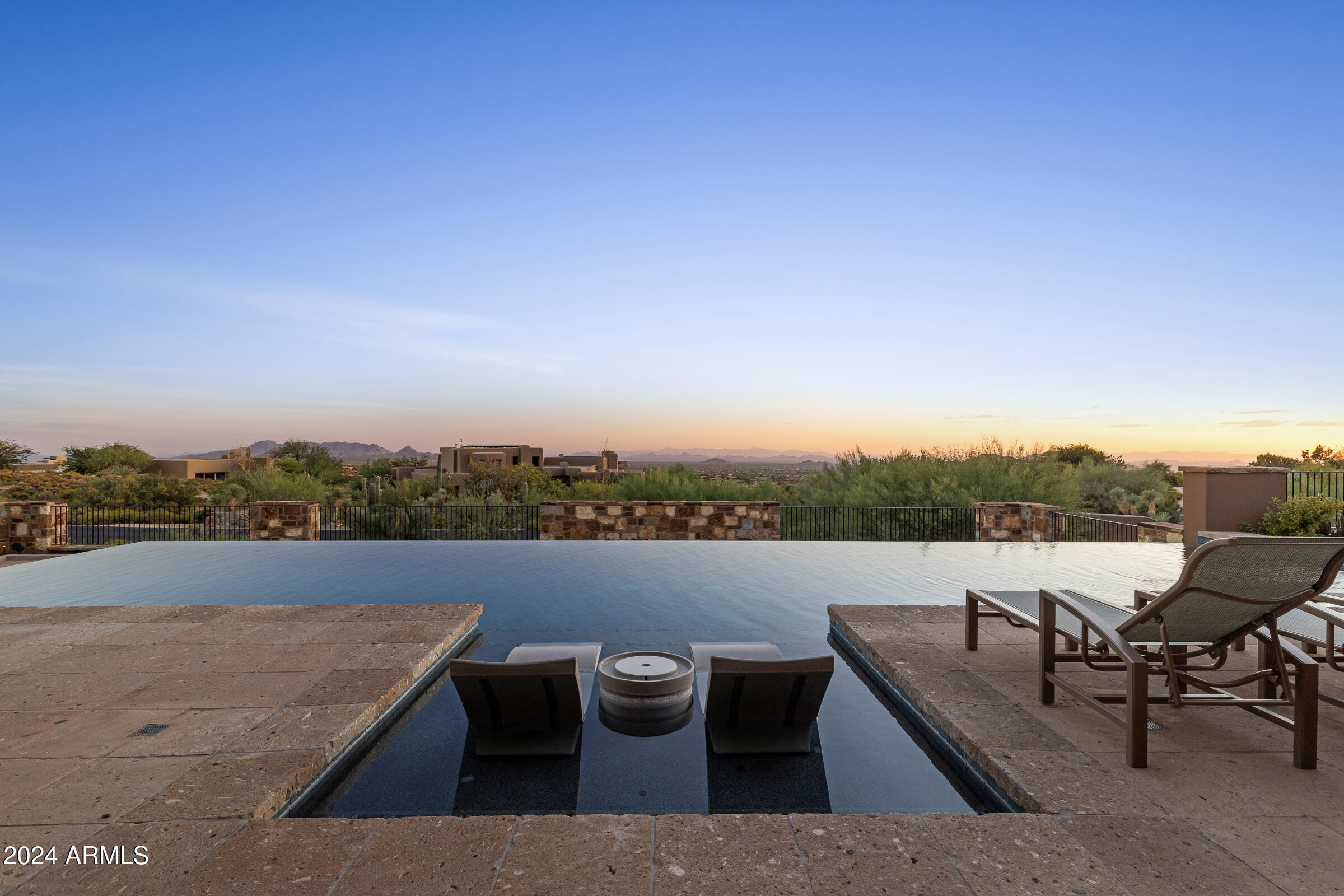 DESERT MOUNTAIN APACHE PEAK PART TWO-A - Residential