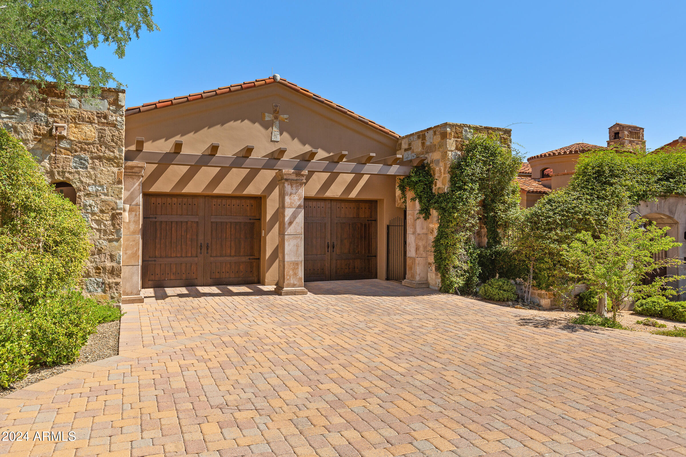 DESERT MOUNTAIN APACHE PEAK PART TWO-A - Residential