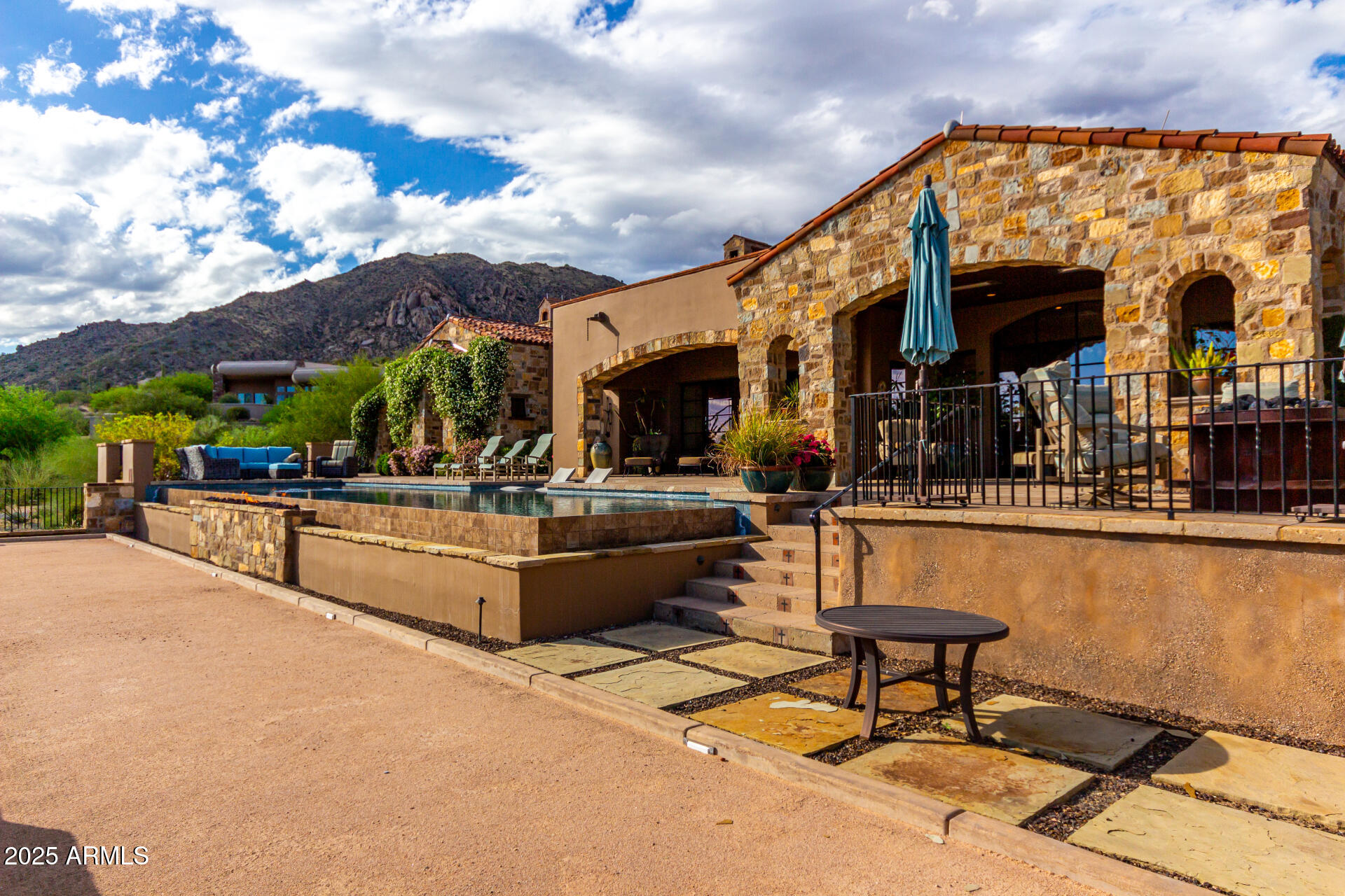 DESERT MOUNTAIN APACHE PEAK PART TWO-A - Residential