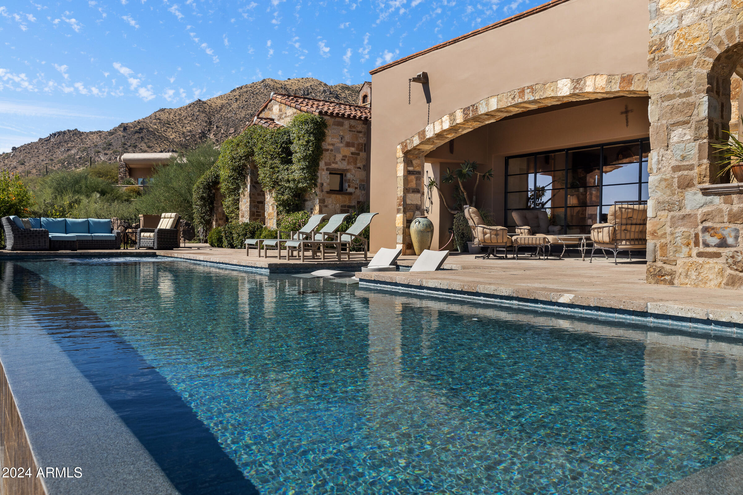 DESERT MOUNTAIN APACHE PEAK PART TWO-A - Residential